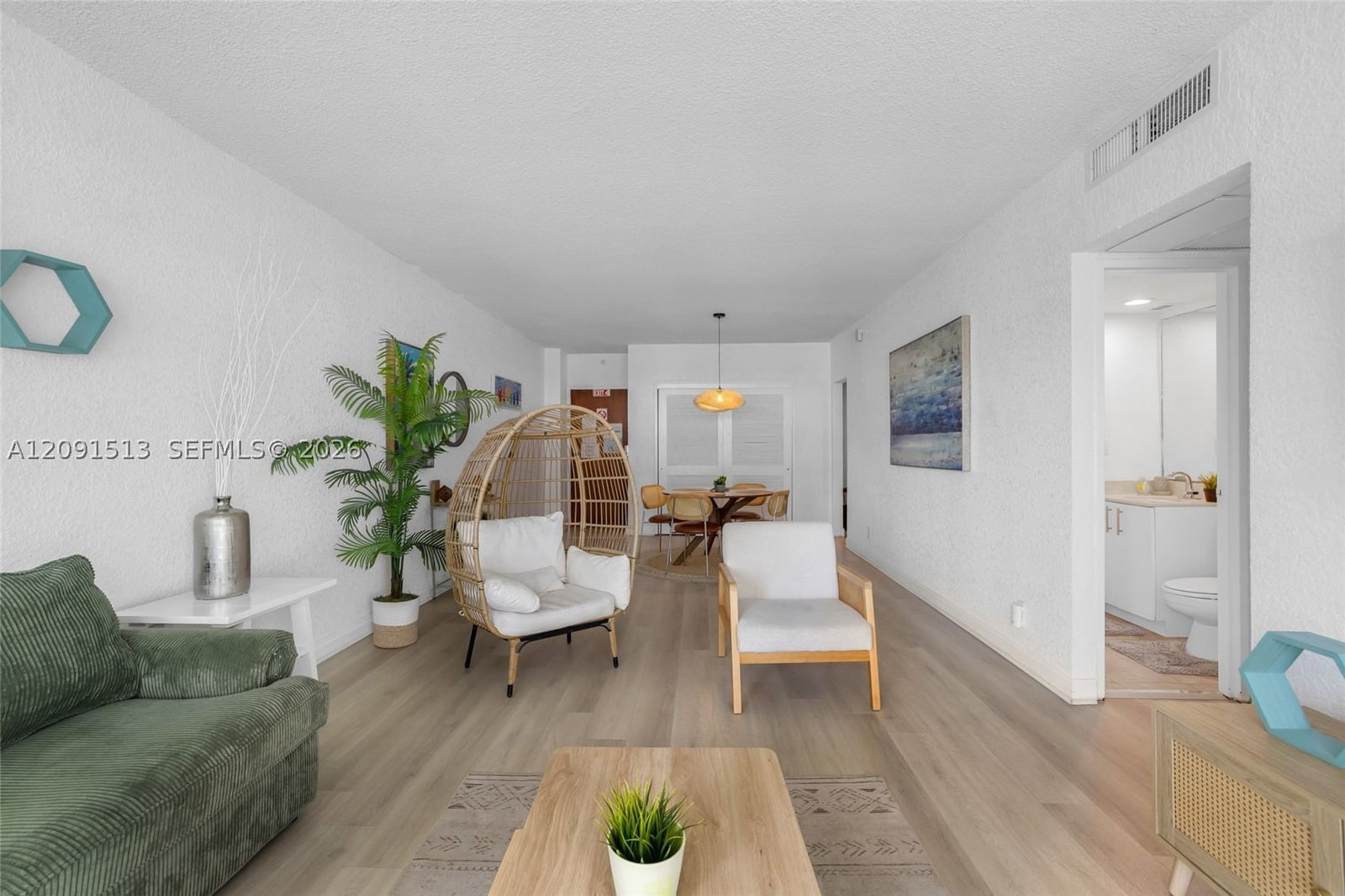 Real estate property located at 4001 Ocean Dr #12D, Broward, Sian Ocean Residences Con, Hollywood, FL