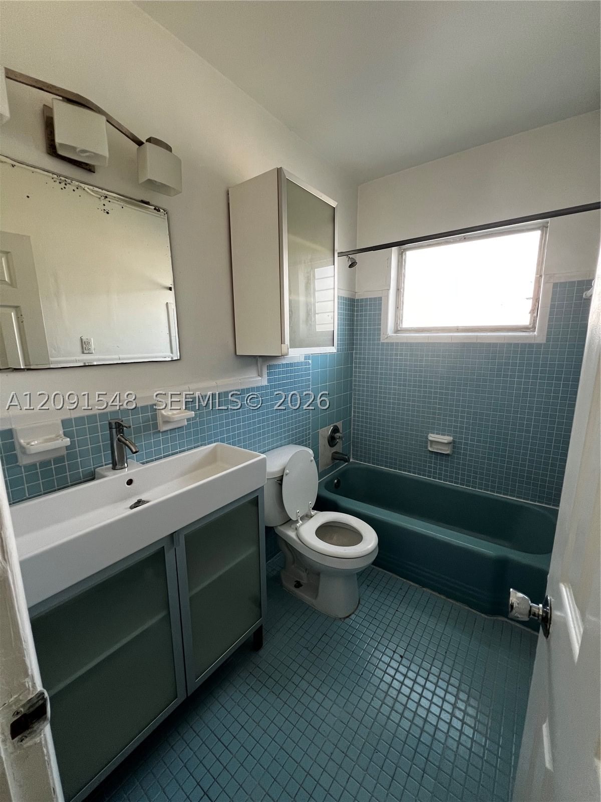 Real estate property located at 2072 169th St #8, Miami-dade, 2072 Ne 169 St Corp Condo, North Miami Beach, FL