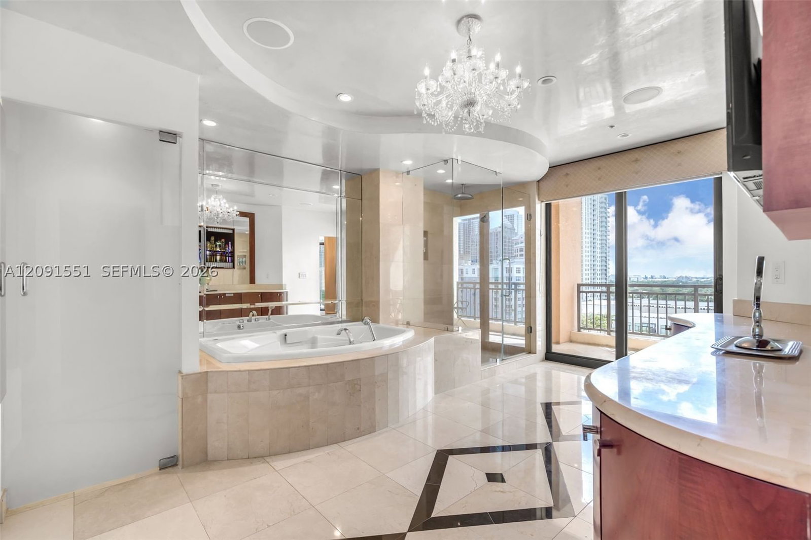 Real estate property located at 100 Federal Hwy #1, Broward, Waverly At Las Olas Condo, Fort Lauderdale, FL
