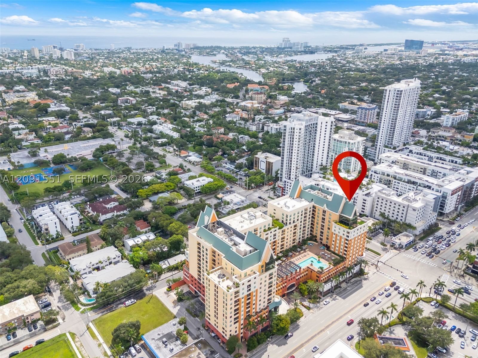 Real estate property located at 100 Federal Hwy #1, Broward, Waverly At Las Olas Condo, Fort Lauderdale, FL