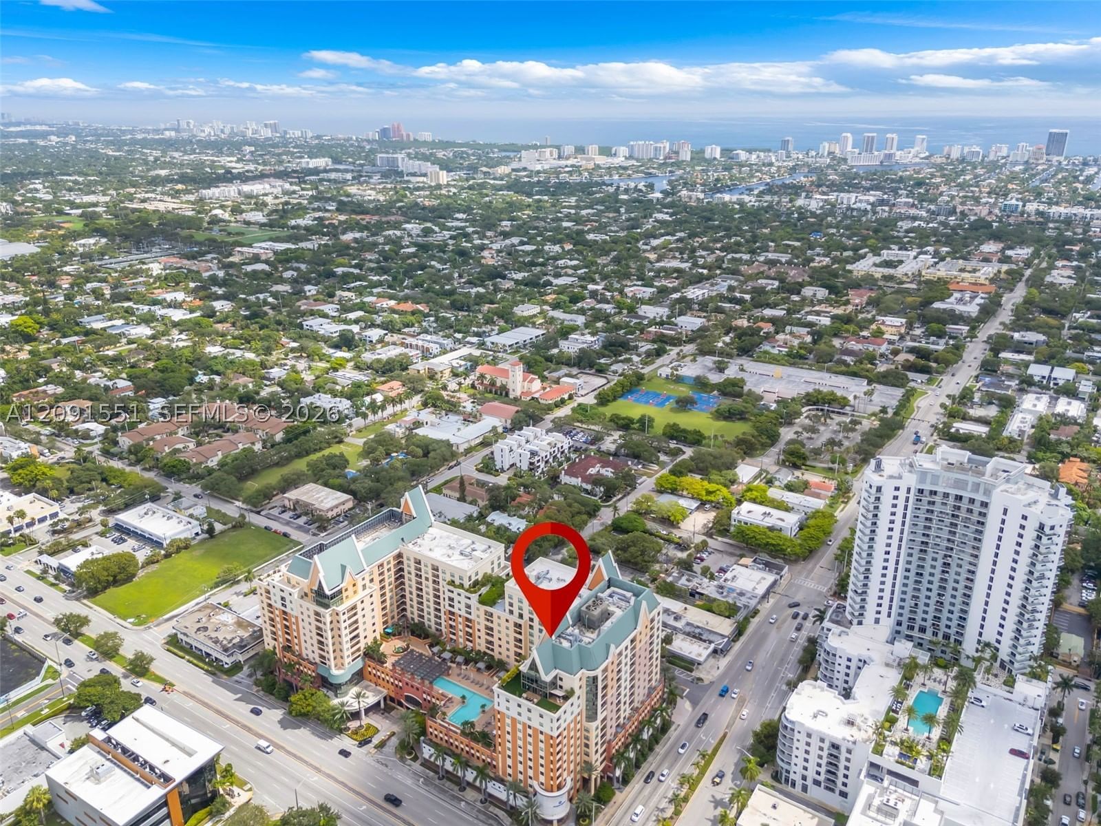 Real estate property located at 100 Federal Hwy #1, Broward, Waverly At Las Olas Condo, Fort Lauderdale, FL