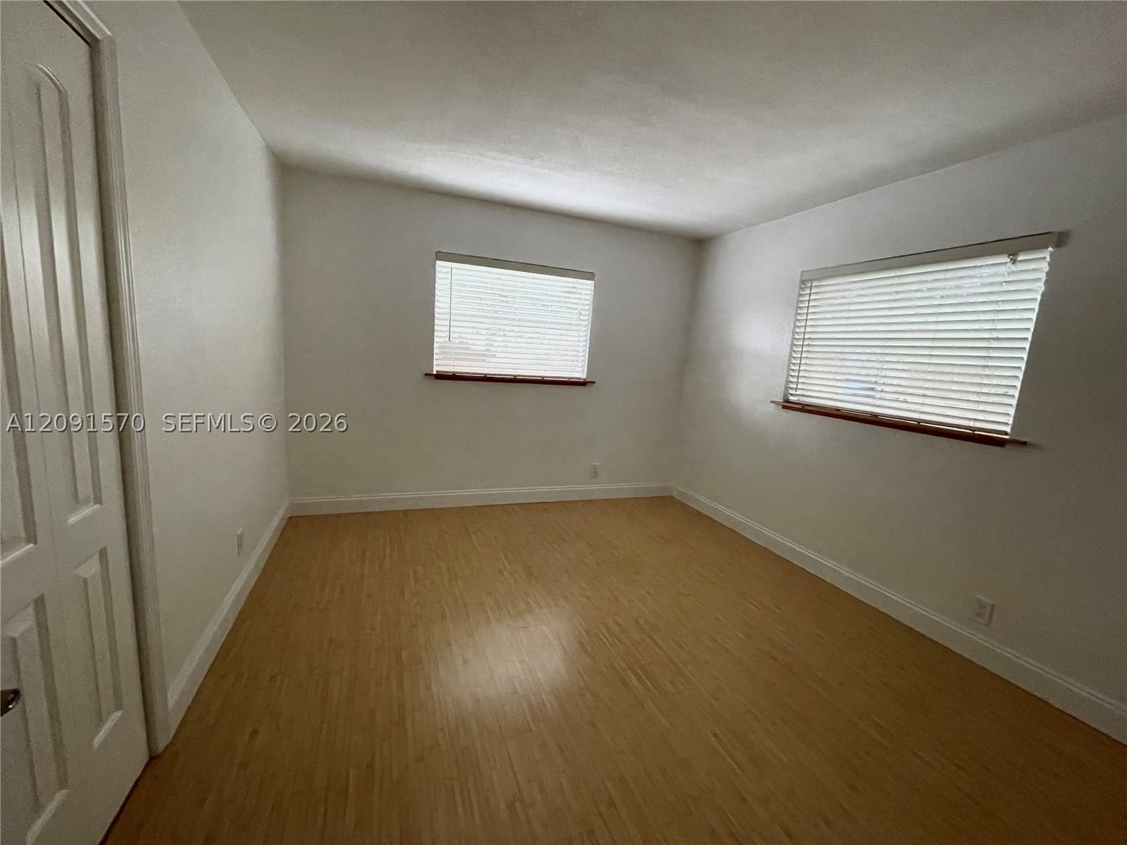 Real estate property located at 811 14th Pl #4, Broward, Middle River Manor Condo, Fort Lauderdale, FL