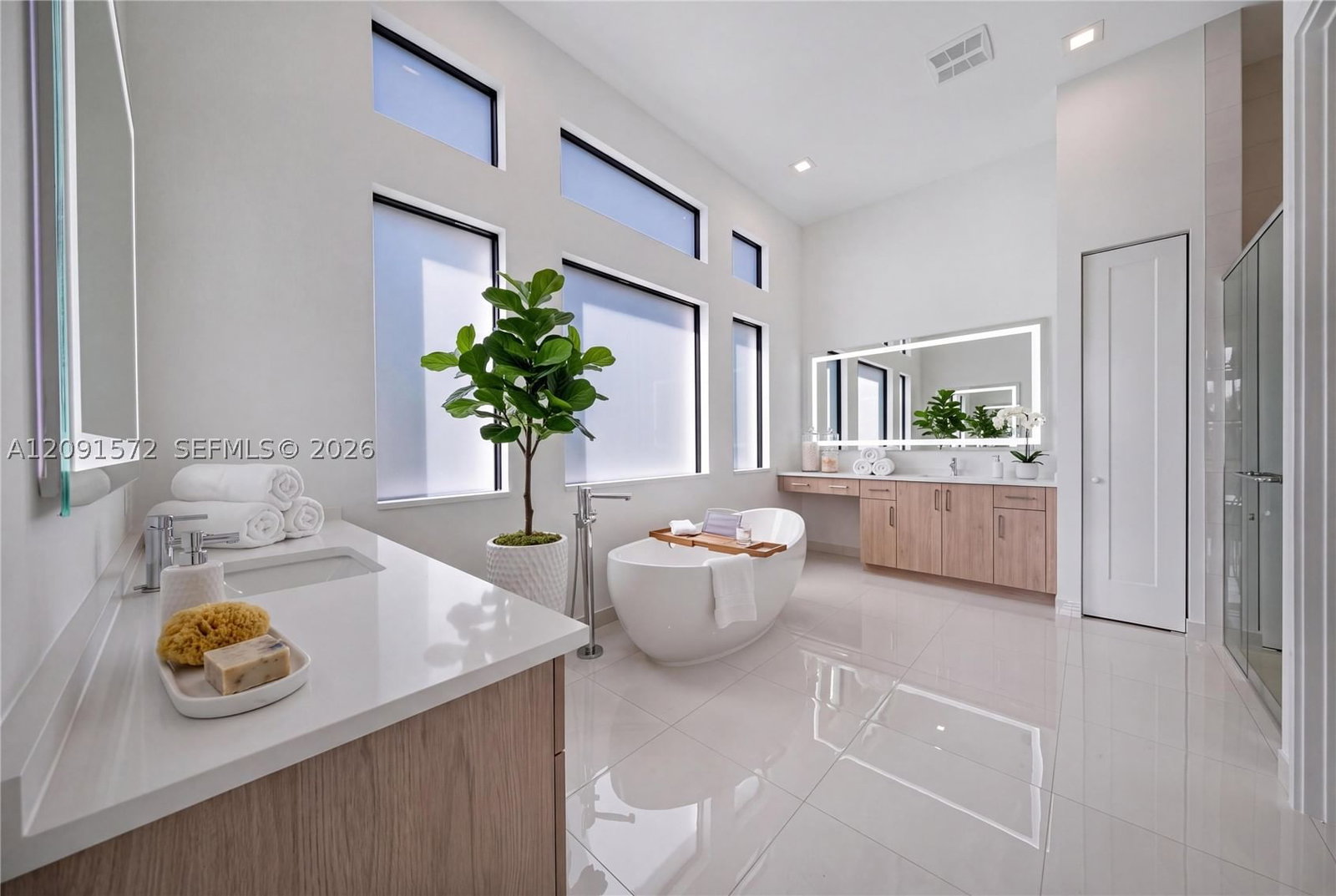 Real estate property located at 20342 Juniper Bay Ave, Palm Beach, Lotus Edge, Boca Raton, FL