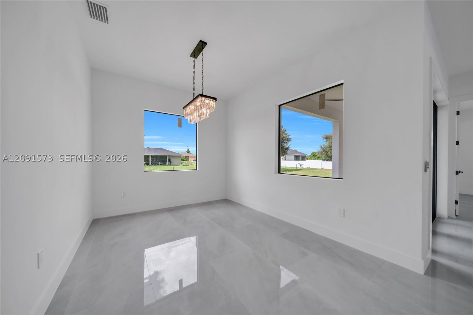 Real estate property located at 3304 18 St SW, Lee, Lehigh Acres, Lehigh Acres, FL
