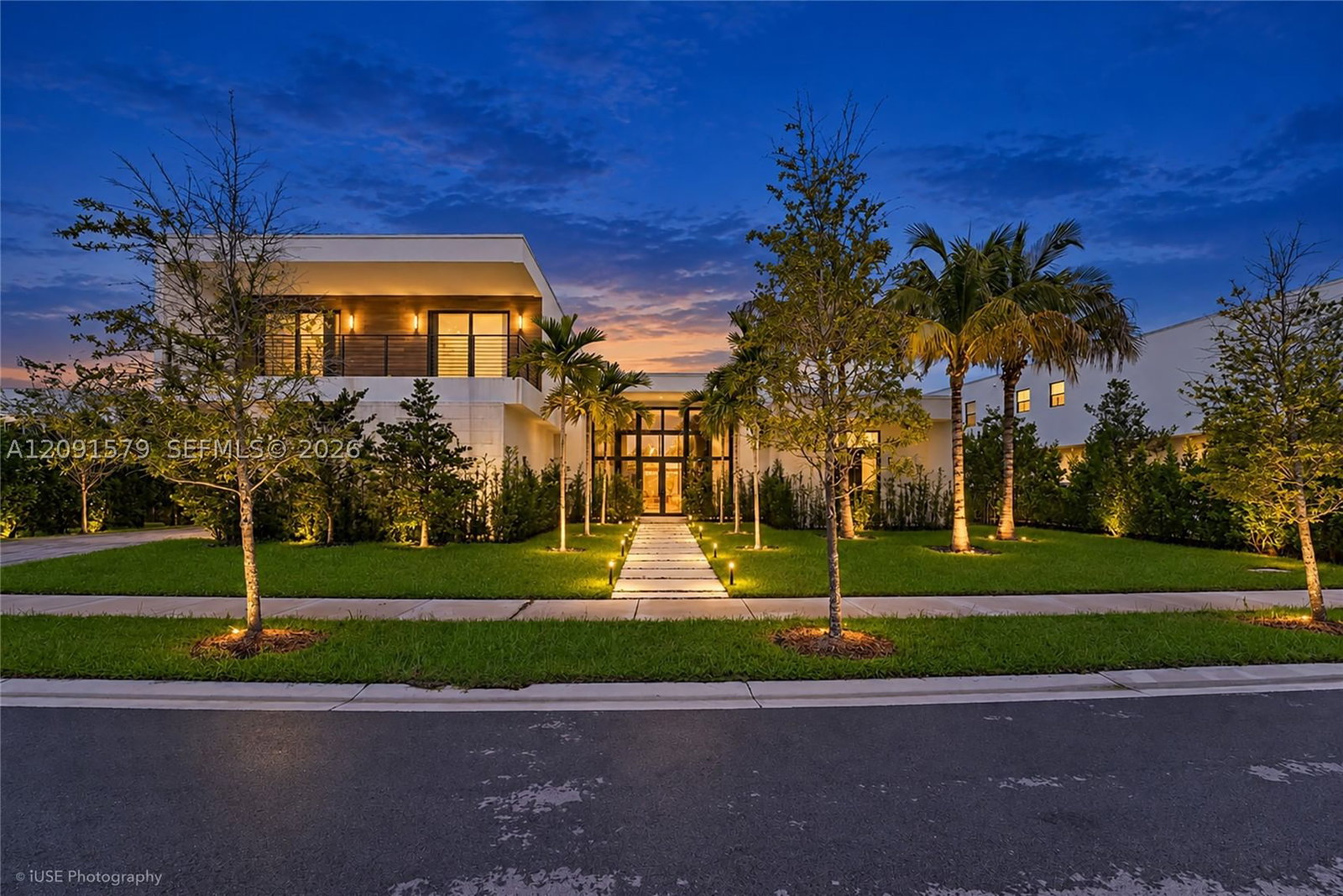Real estate property located at 16629 BOTANIKO DR, Broward, Weston Estates, Weston, FL