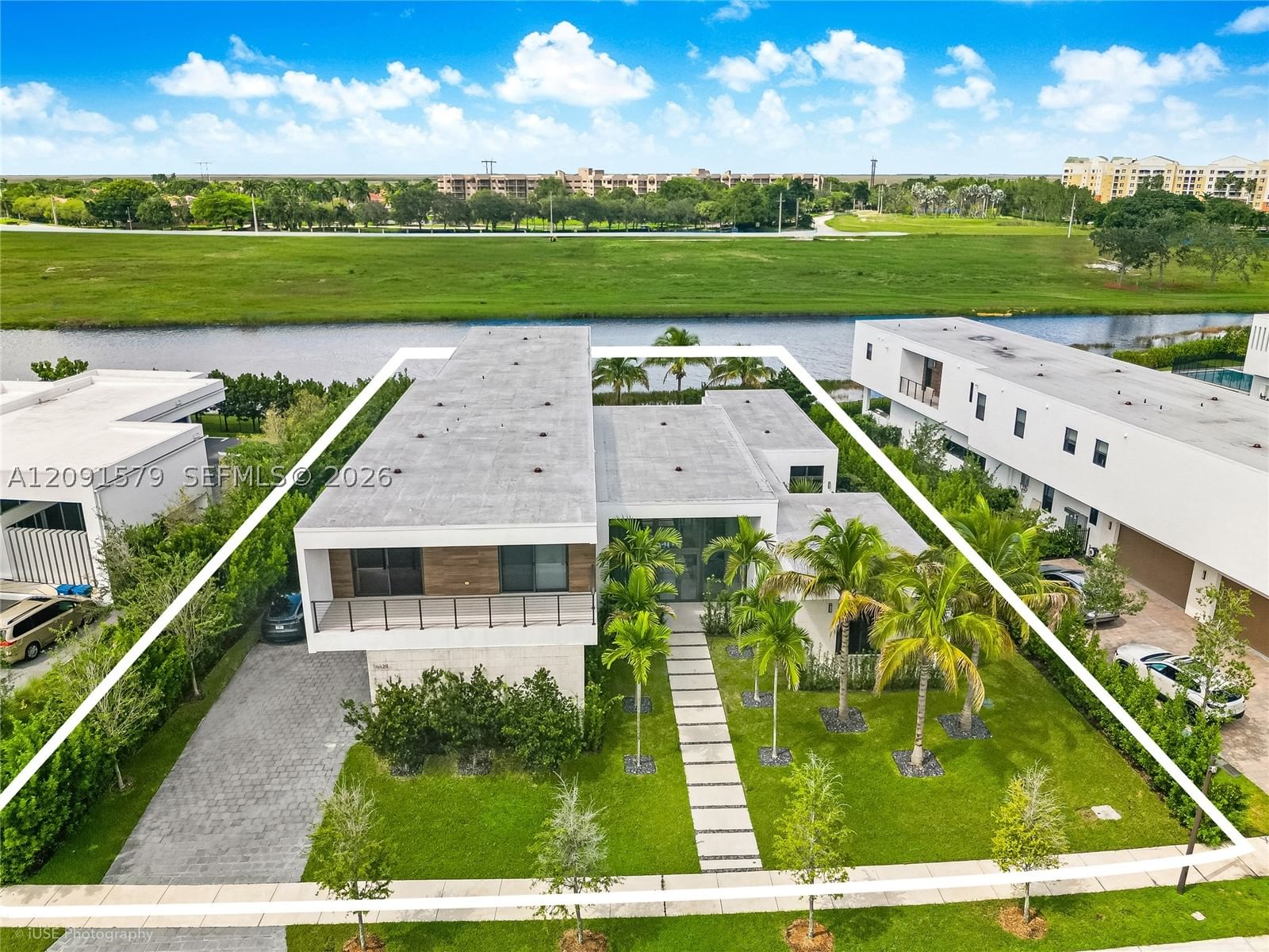 Real estate property located at 16629 BOTANIKO DR, Broward, Weston Estates, Weston, FL