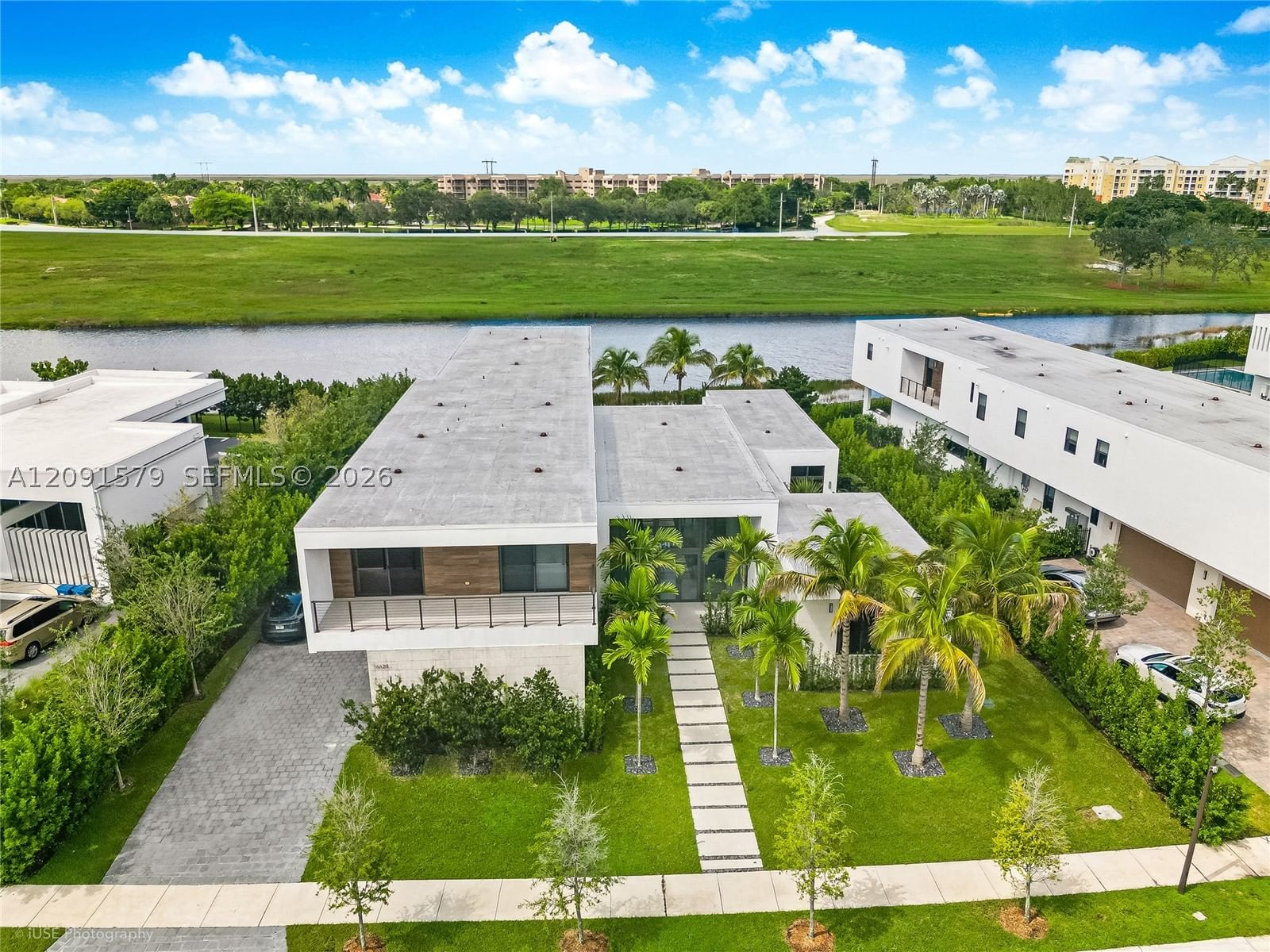 Real estate property located at 16629 BOTANIKO DR, Broward, Weston Estates, Weston, FL
