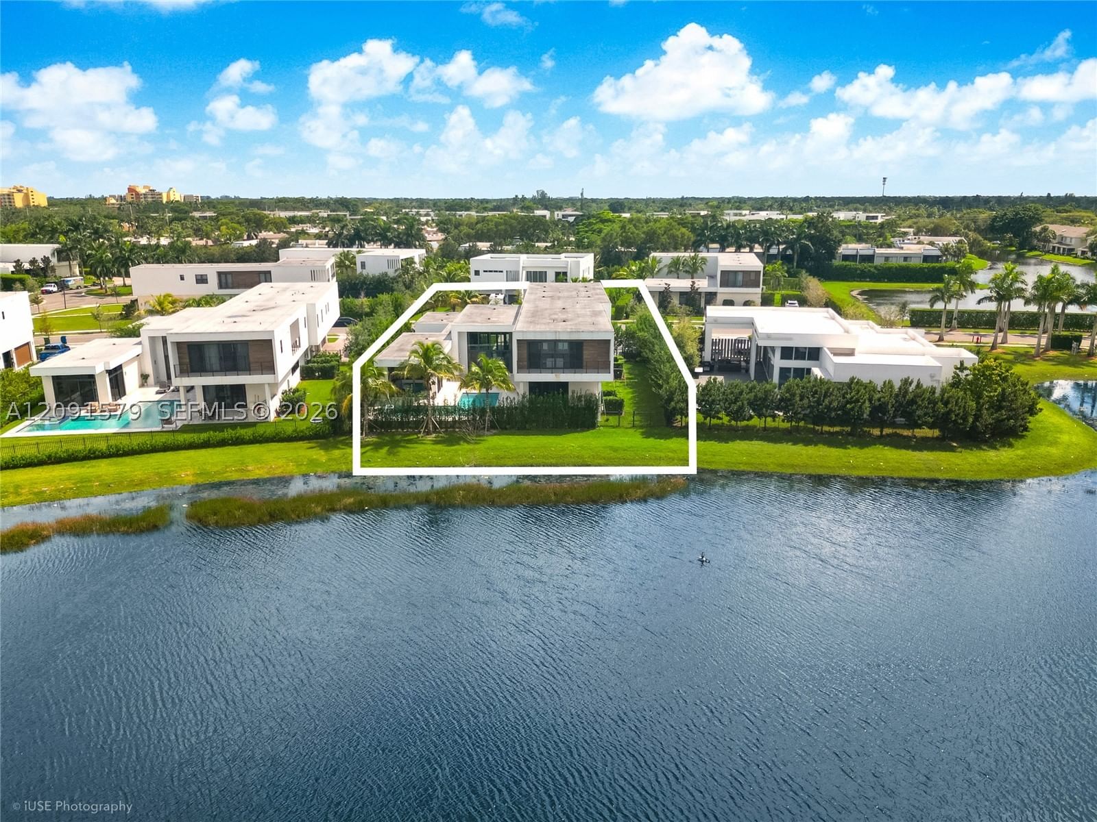 Real estate property located at 16629 BOTANIKO DR, Broward, Weston Estates, Weston, FL
