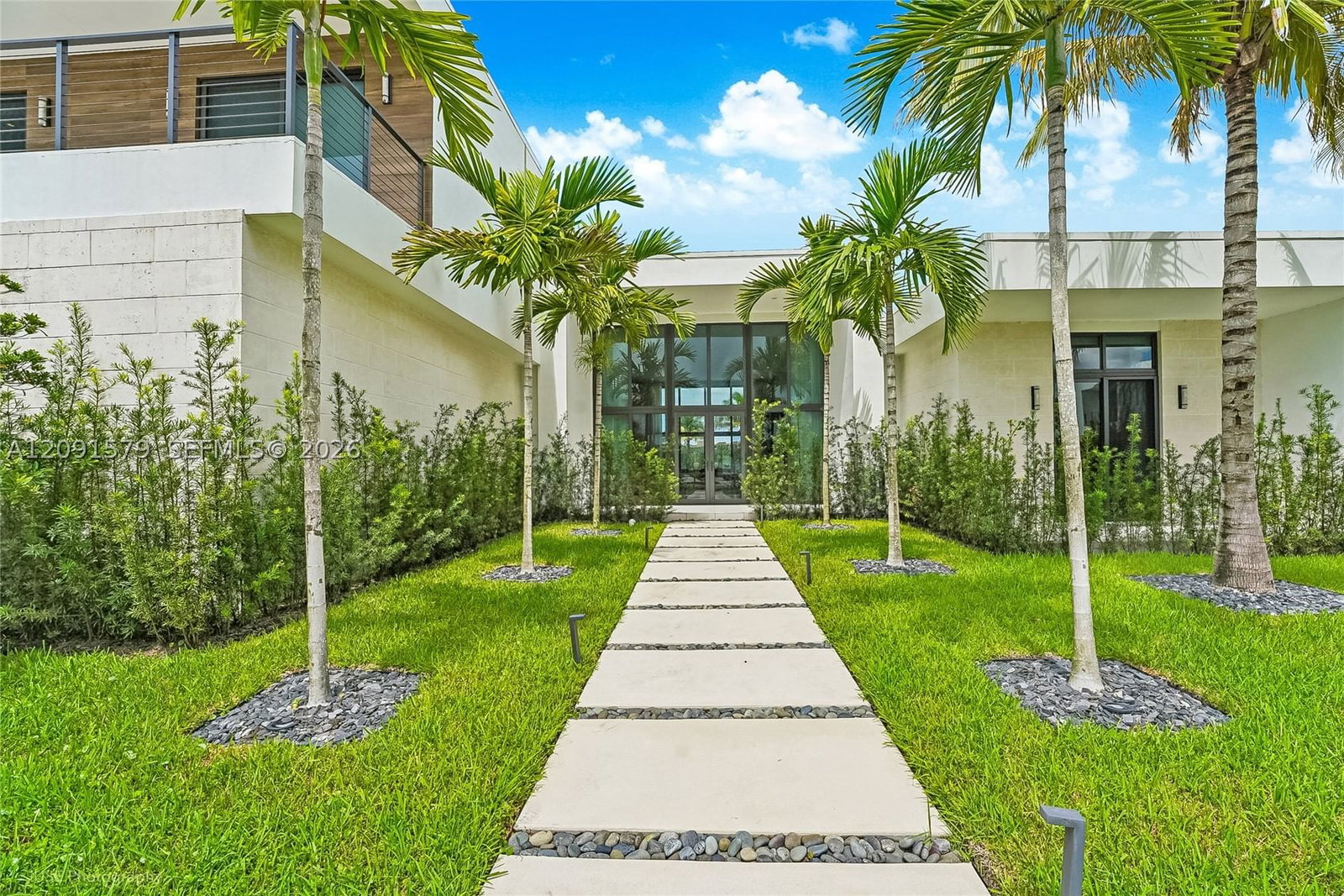 Real estate property located at 16629 BOTANIKO DR, Broward, Weston Estates, Weston, FL