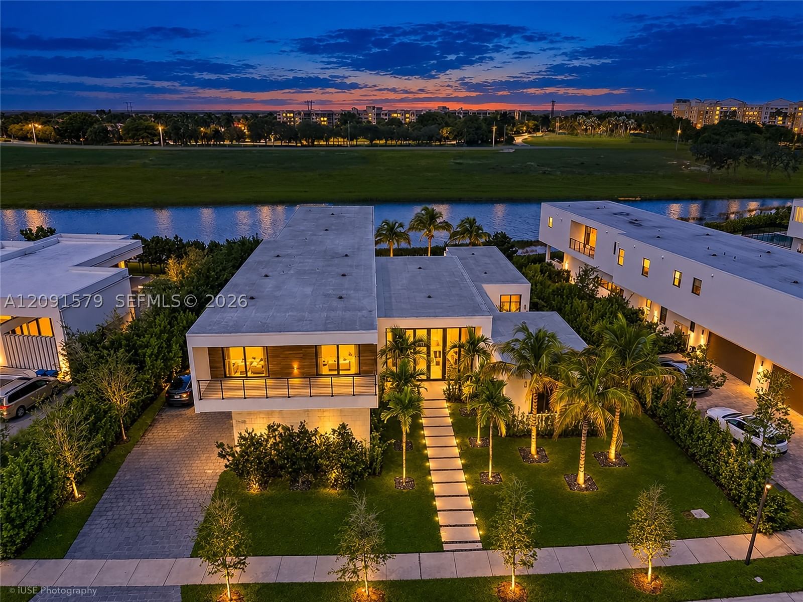 Real estate property located at 16629 BOTANIKO DR, Broward, Weston Estates, Weston, FL