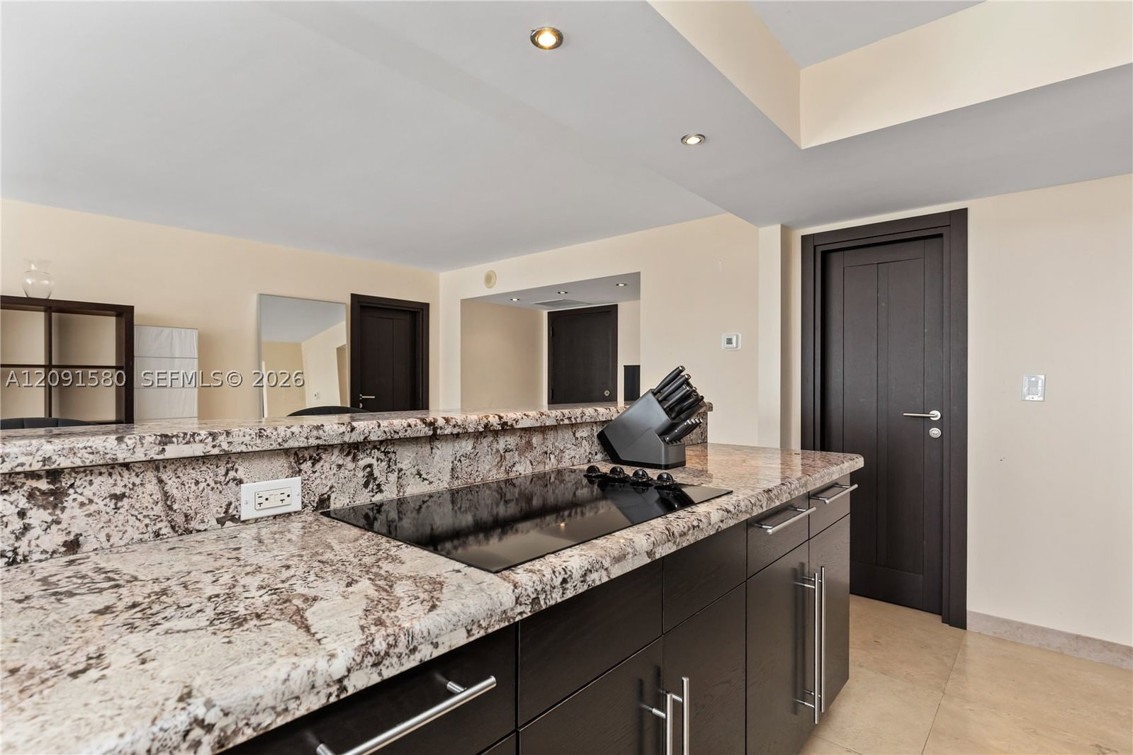 Real estate property located at 231 174th St #2106, Miami-dade, Winston Towers 400 Condo, Sunny Isles Beach, FL