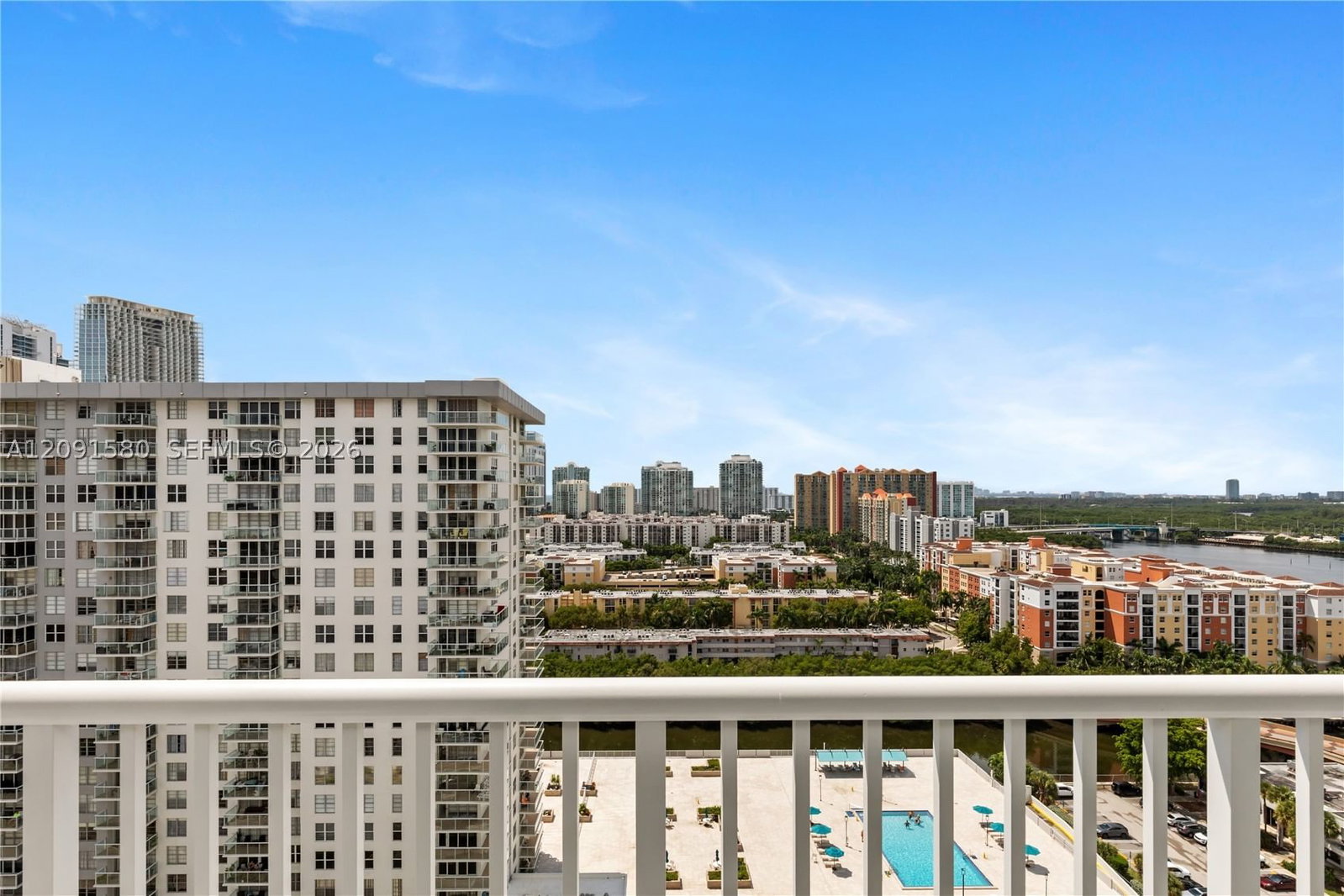 Real estate property located at 231 174th St #2106, Miami-dade, Winston Towers 400 Condo, Sunny Isles Beach, FL