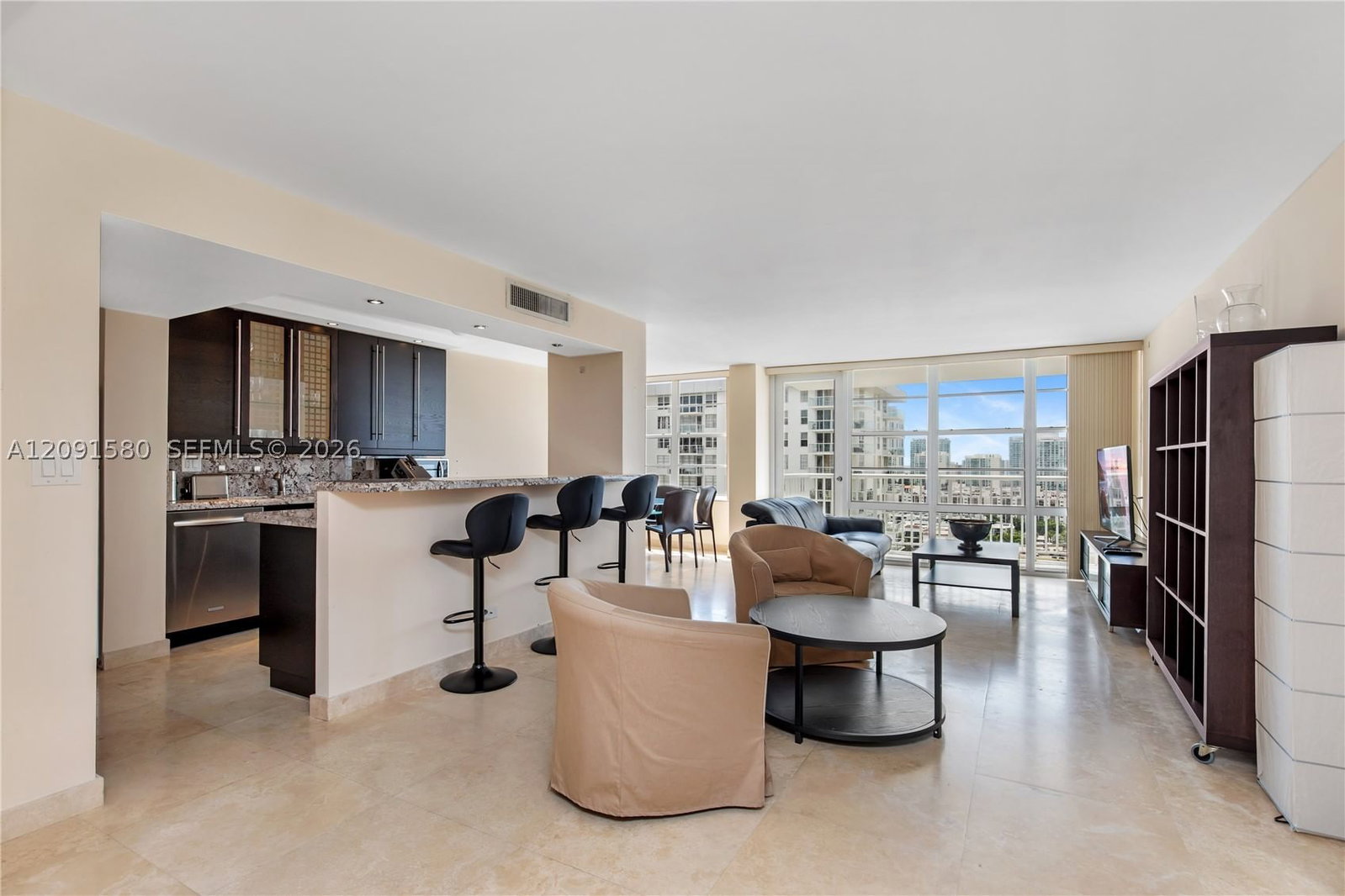 Real estate property located at 231 174th St #2106, Miami-dade, Winston Towers 400 Condo, Sunny Isles Beach, FL