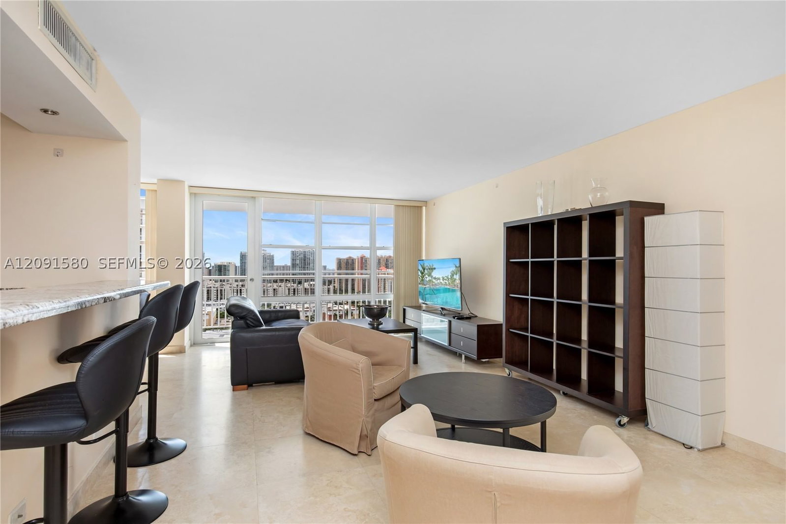 Real estate property located at 231 174th St #2106, Miami-dade, Winston Towers 400 Condo, Sunny Isles Beach, FL