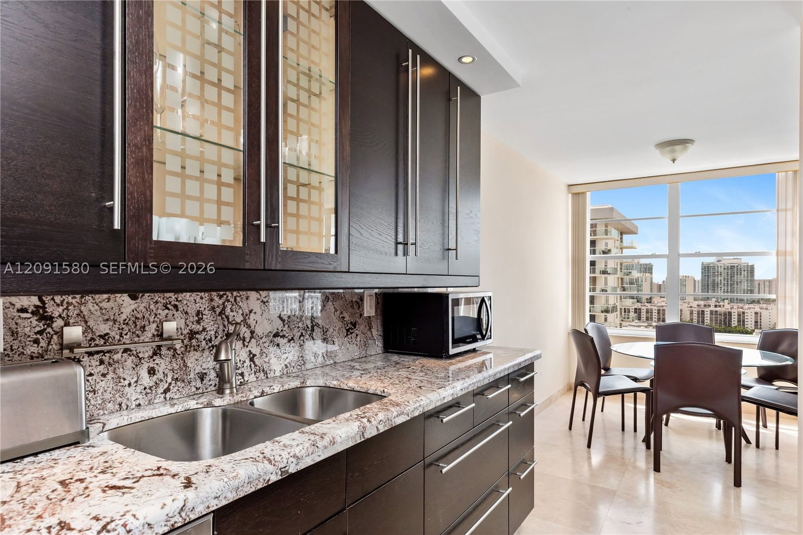 Real estate property located at 231 174th St #2106, Miami-dade, Winston Towers 400 Condo, Sunny Isles Beach, FL