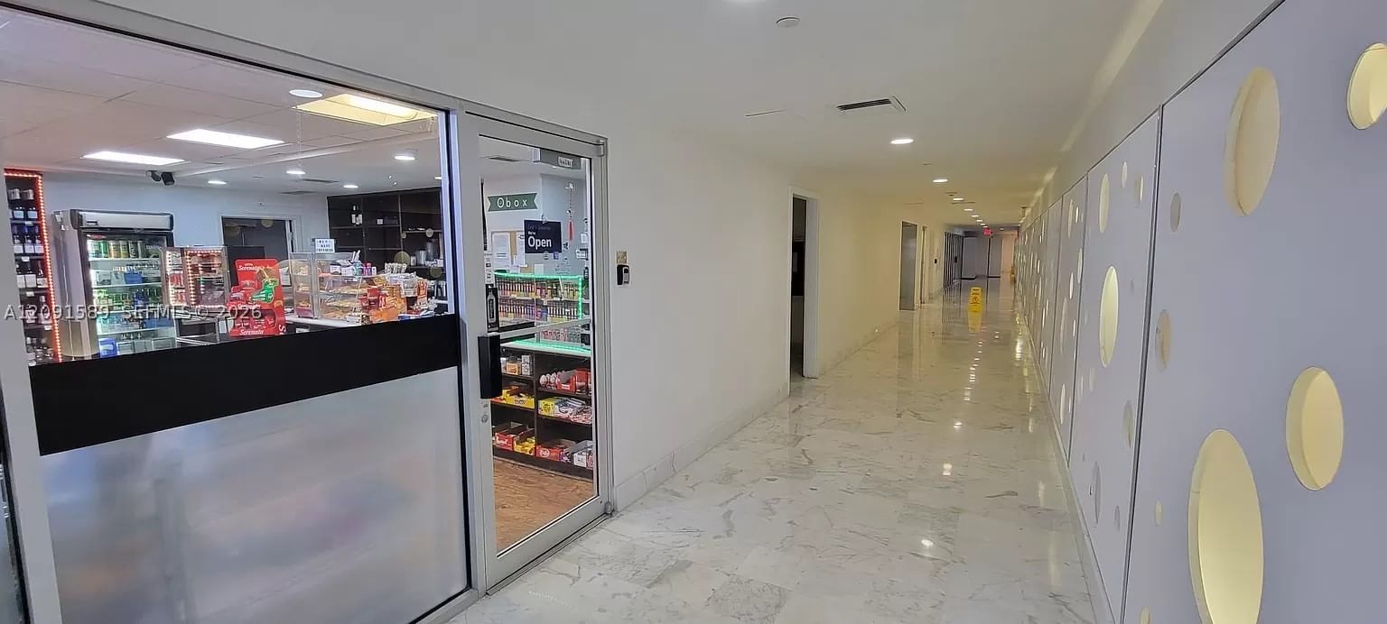 Real estate property located at 1000 West Ave #301, Miami-dade, Mirador 1000 Condo, Miami Beach, FL