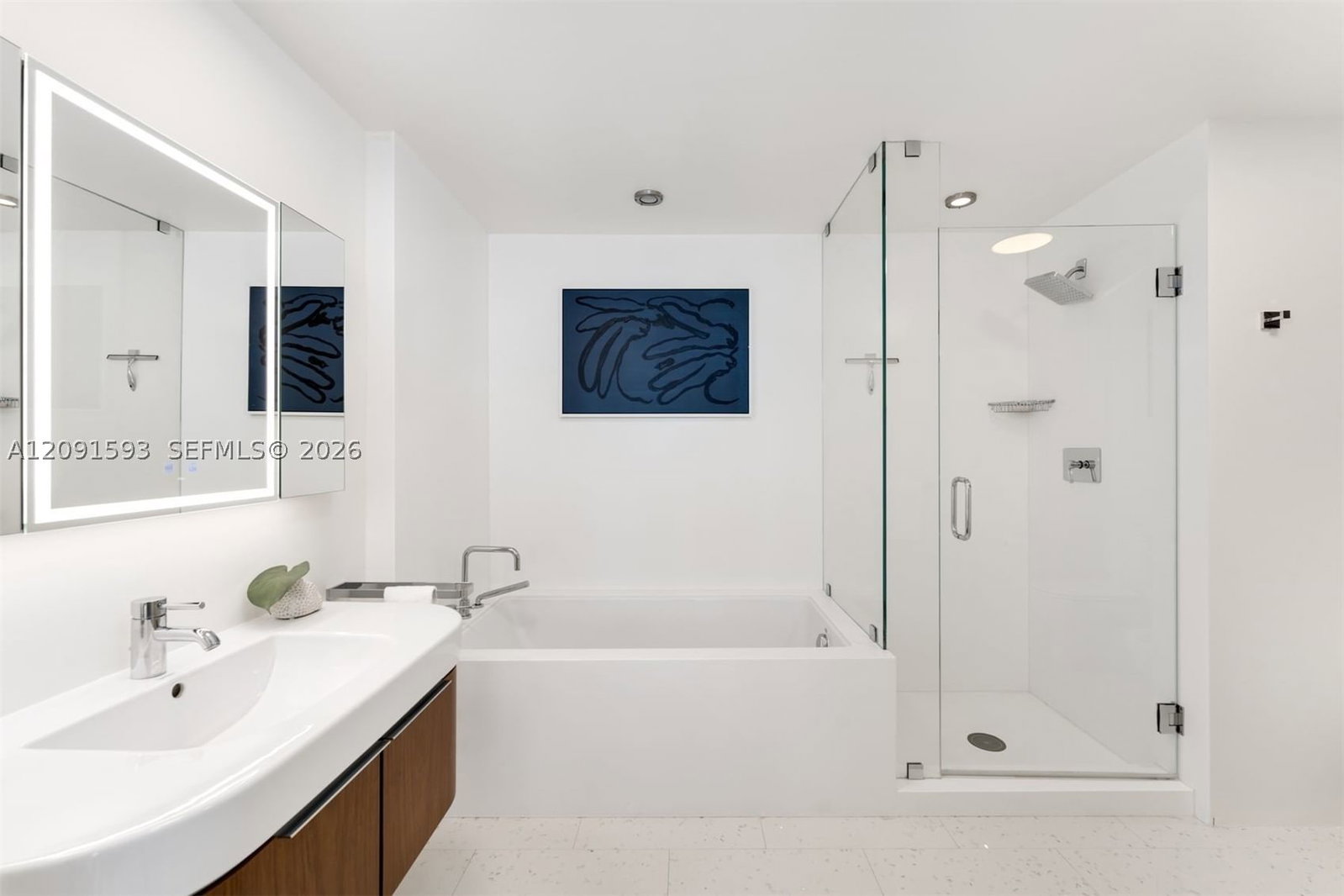 Real estate property located at 6799 Collins Ave LPH02, Miami-dade, South Carillon Beach Cond, Miami Beach, FL