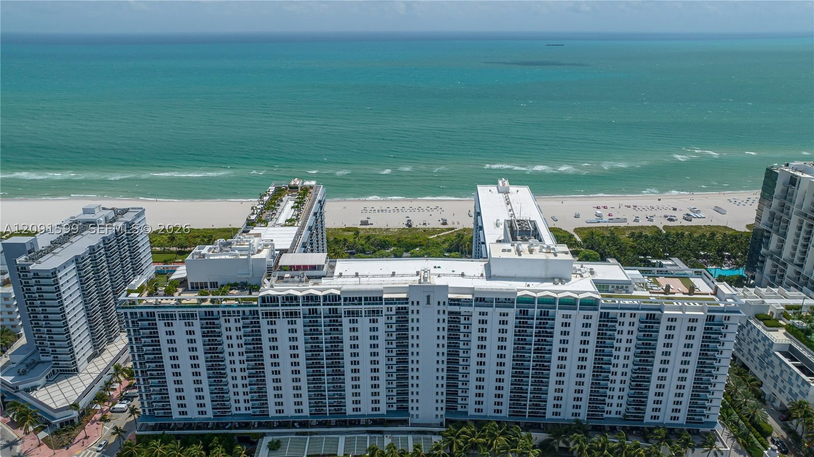 Real estate property located at 2301 Collins Ave #318, Miami-dade, Roney Palace Condo, Miami Beach, FL