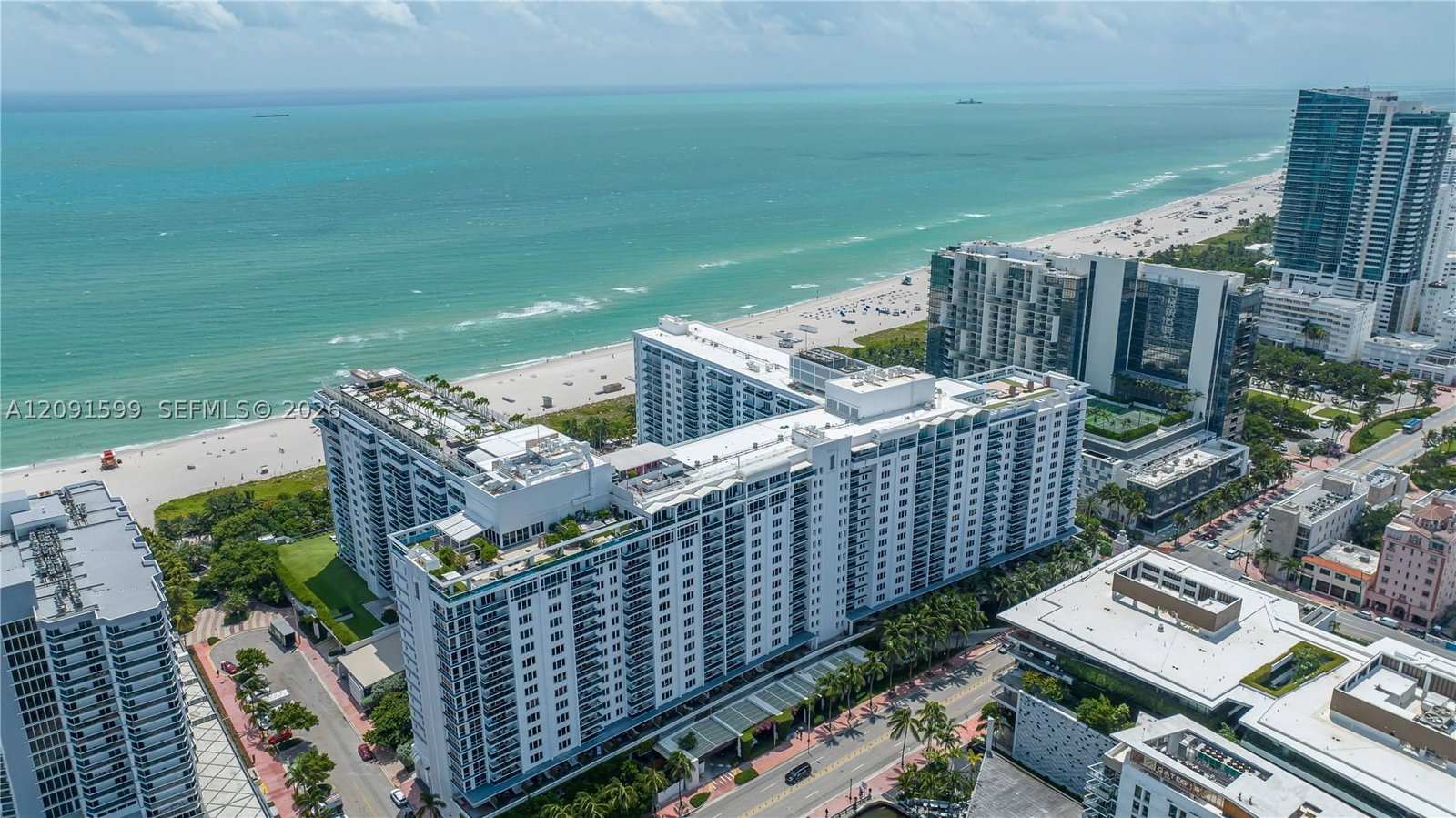 Real estate property located at 2301 Collins Ave #318, Miami-dade, Roney Palace Condo, Miami Beach, FL