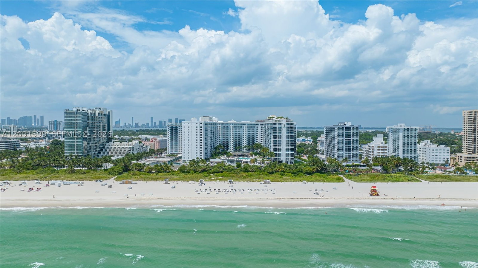 Real estate property located at 2301 Collins Ave #318, Miami-dade, Roney Palace Condo, Miami Beach, FL