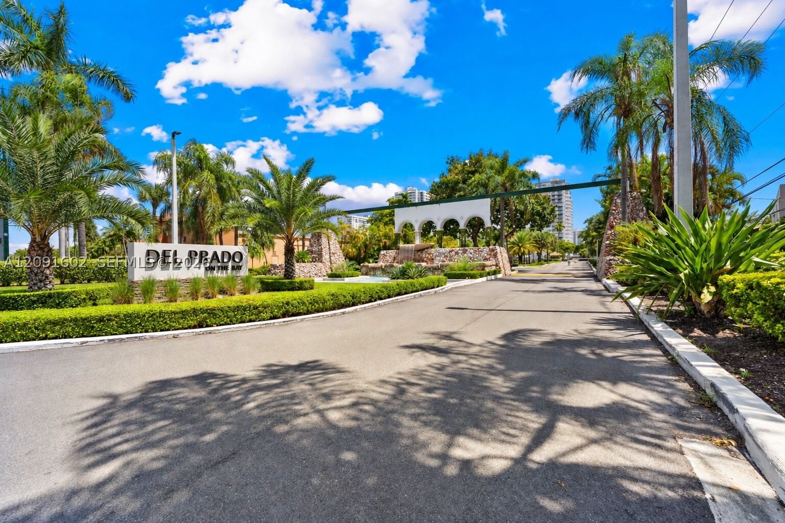 Real estate property located at 18021 Biscayne Blvd #1102, Miami-dade, Del Prado Marina, Aventura, FL