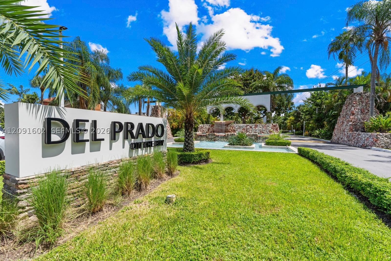 Real estate property located at 18021 Biscayne Blvd #1102, Miami-dade, Del Prado Marina, Aventura, FL