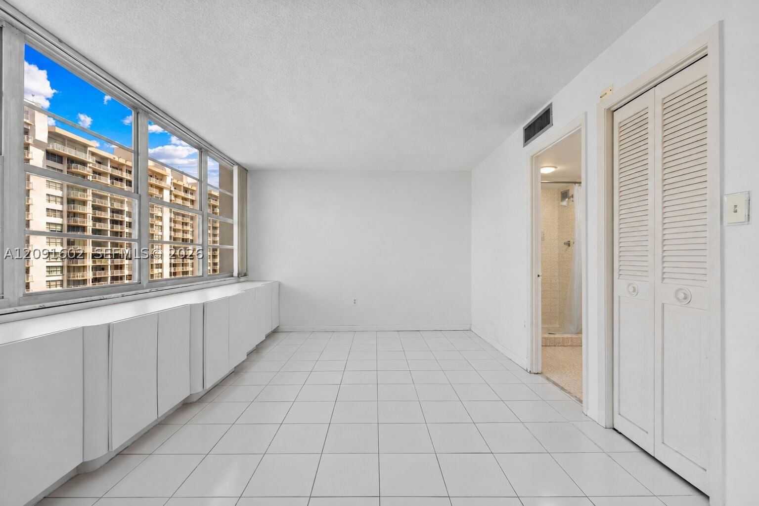 Real estate property located at 18021 Biscayne Blvd #1102, Miami-dade, Del Prado Marina, Aventura, FL
