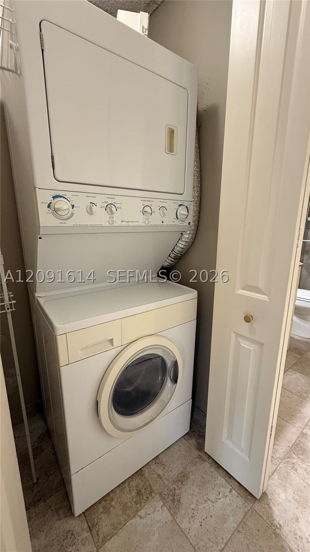 Real estate property located at 3720 Inverrary Dr #1W, Broward, International Village At, Lauderhill, FL