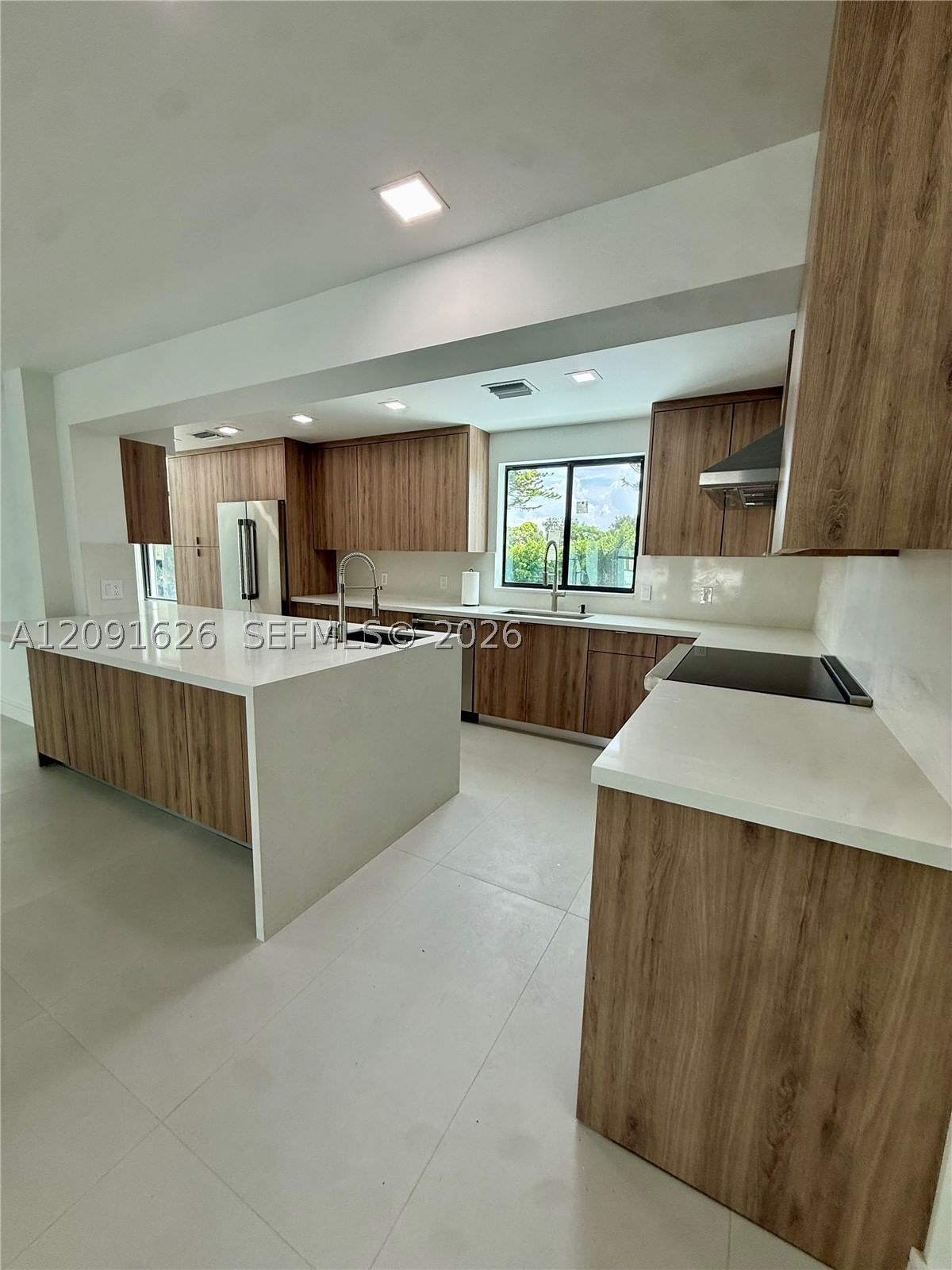 Real estate property located at 15100 Saxon Cir, Broward, Ivanhoe Estates, Southwest Ranches, FL