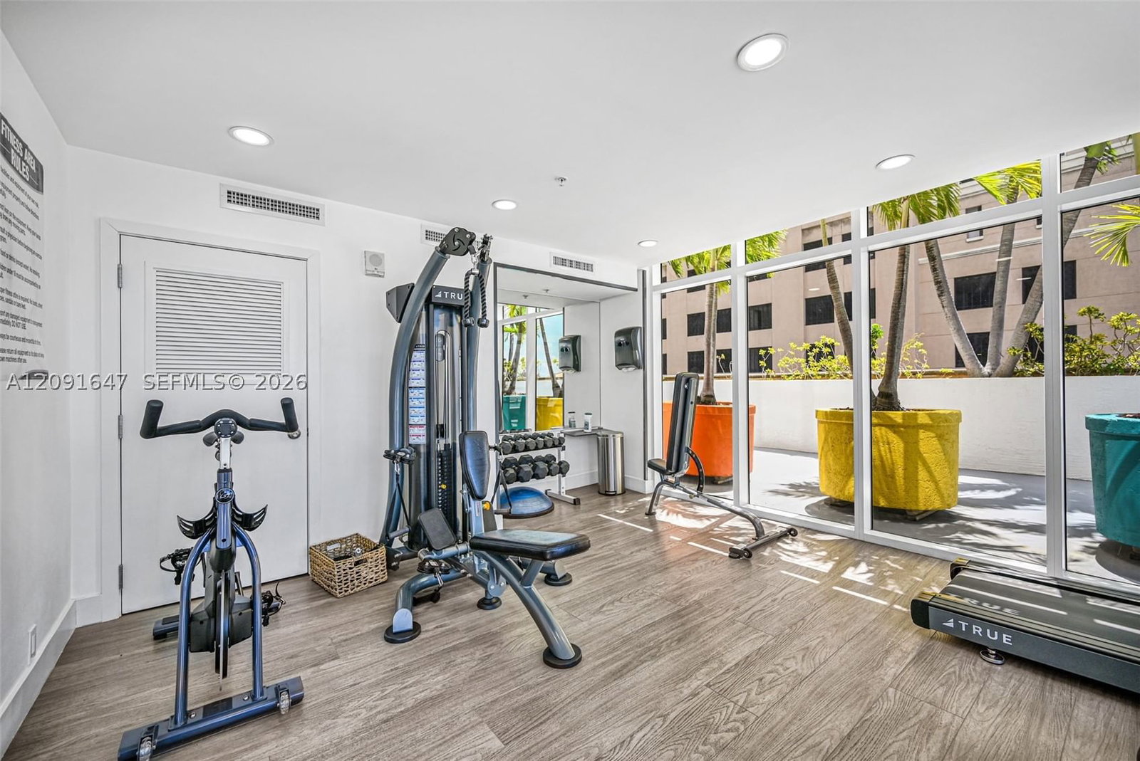 Real estate property located at 357 Almeria Ave #606, Miami-dade, Gables Park Tower, Coral Gables, FL