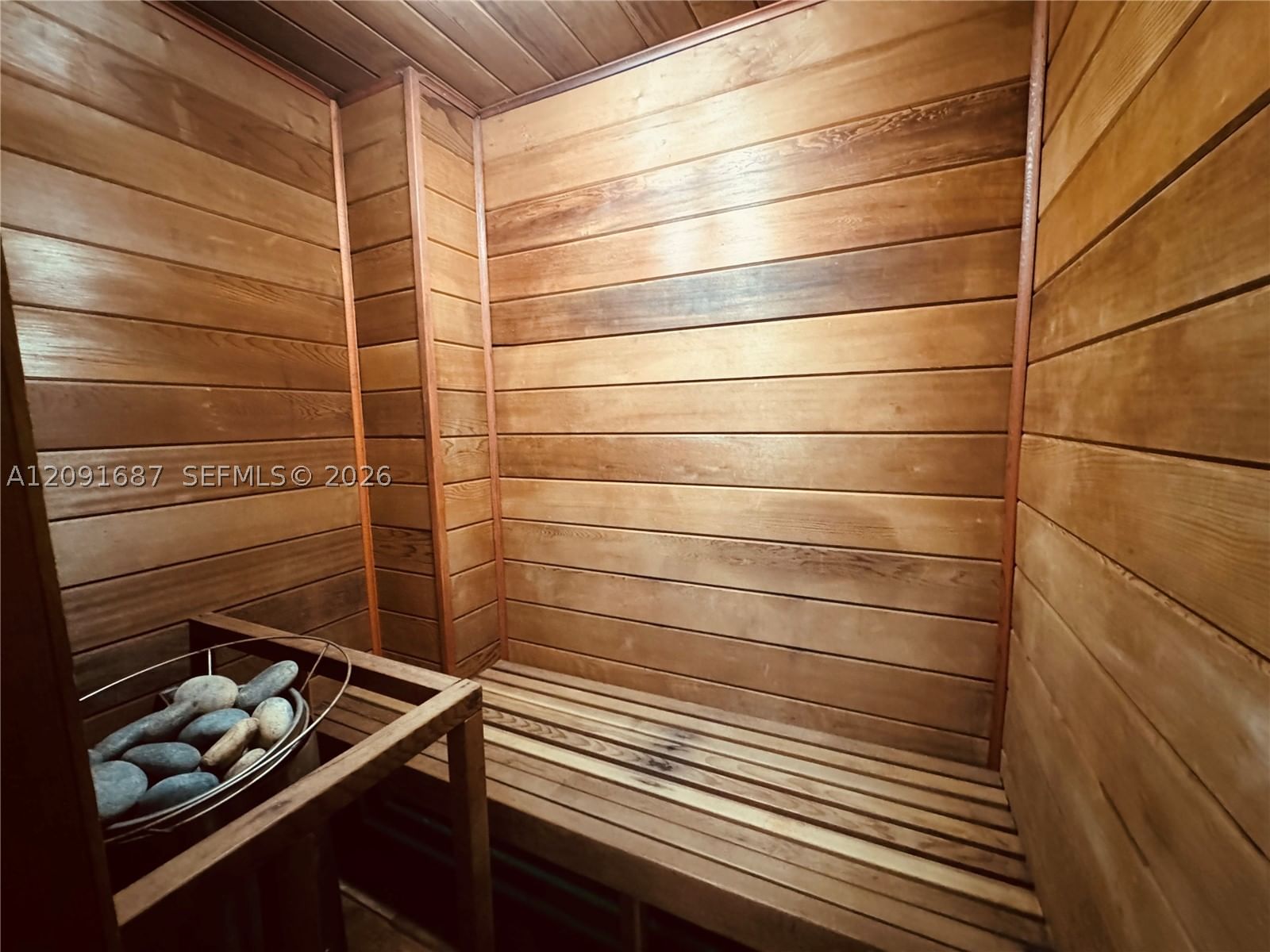 Real estate property located at , Miami-dade, Ashley Apartments Condomi, Miami Beach, FL