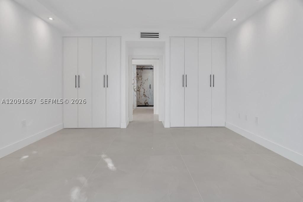 Real estate property located at , Miami-dade, Ashley Apartments Condomi, Miami Beach, FL