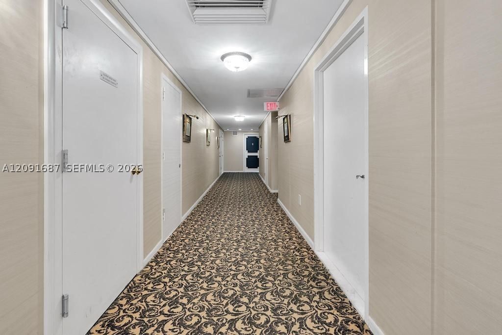 Real estate property located at , Miami-dade, Ashley Apartments Condomi, Miami Beach, FL