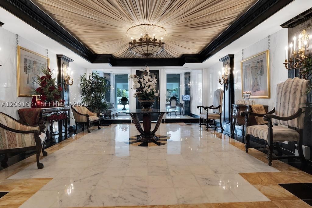 Real estate property located at , Miami-dade, Ashley Apartments Condomi, Miami Beach, FL