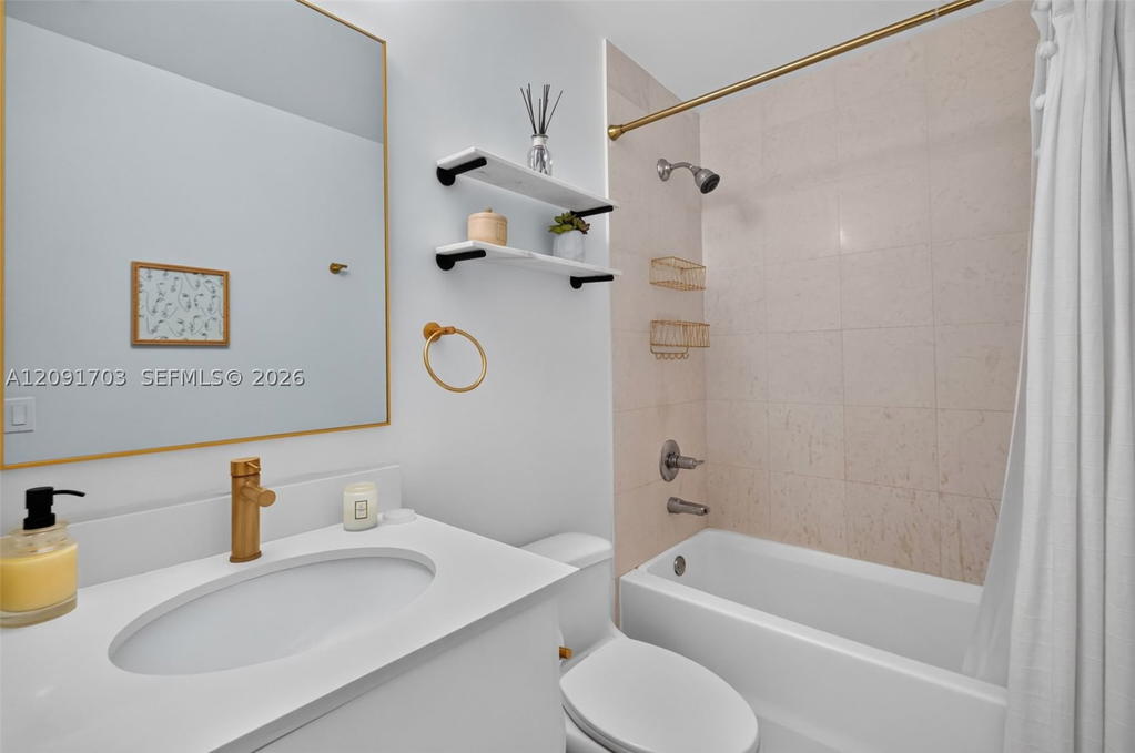Real estate property located at 60 13th St #3414, Miami-dade, Infinity At Brickell Condo, Miami, FL