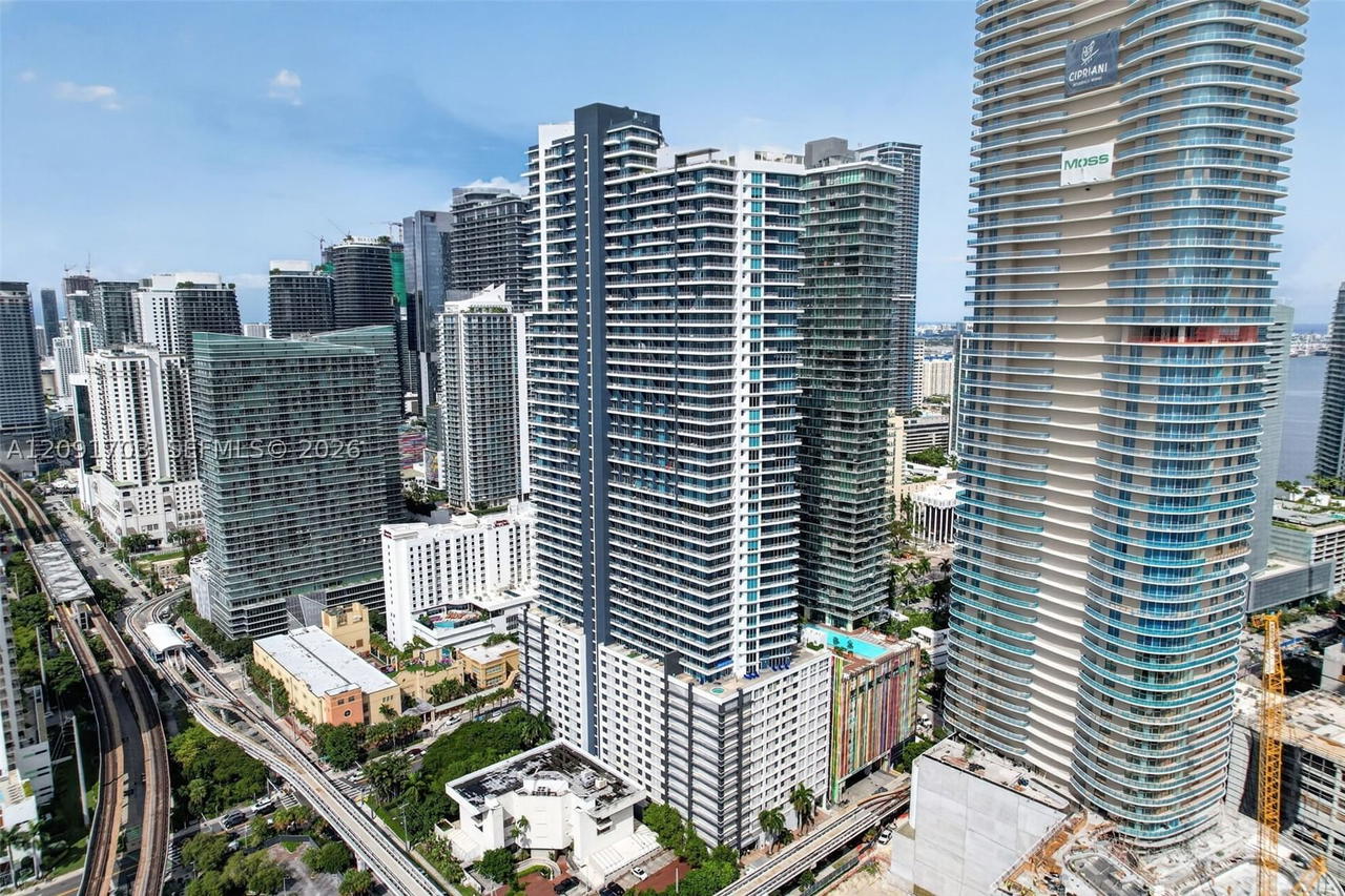 Real estate property located at 60 13th St #3414, Miami-dade, Infinity At Brickell Condo, Miami, FL