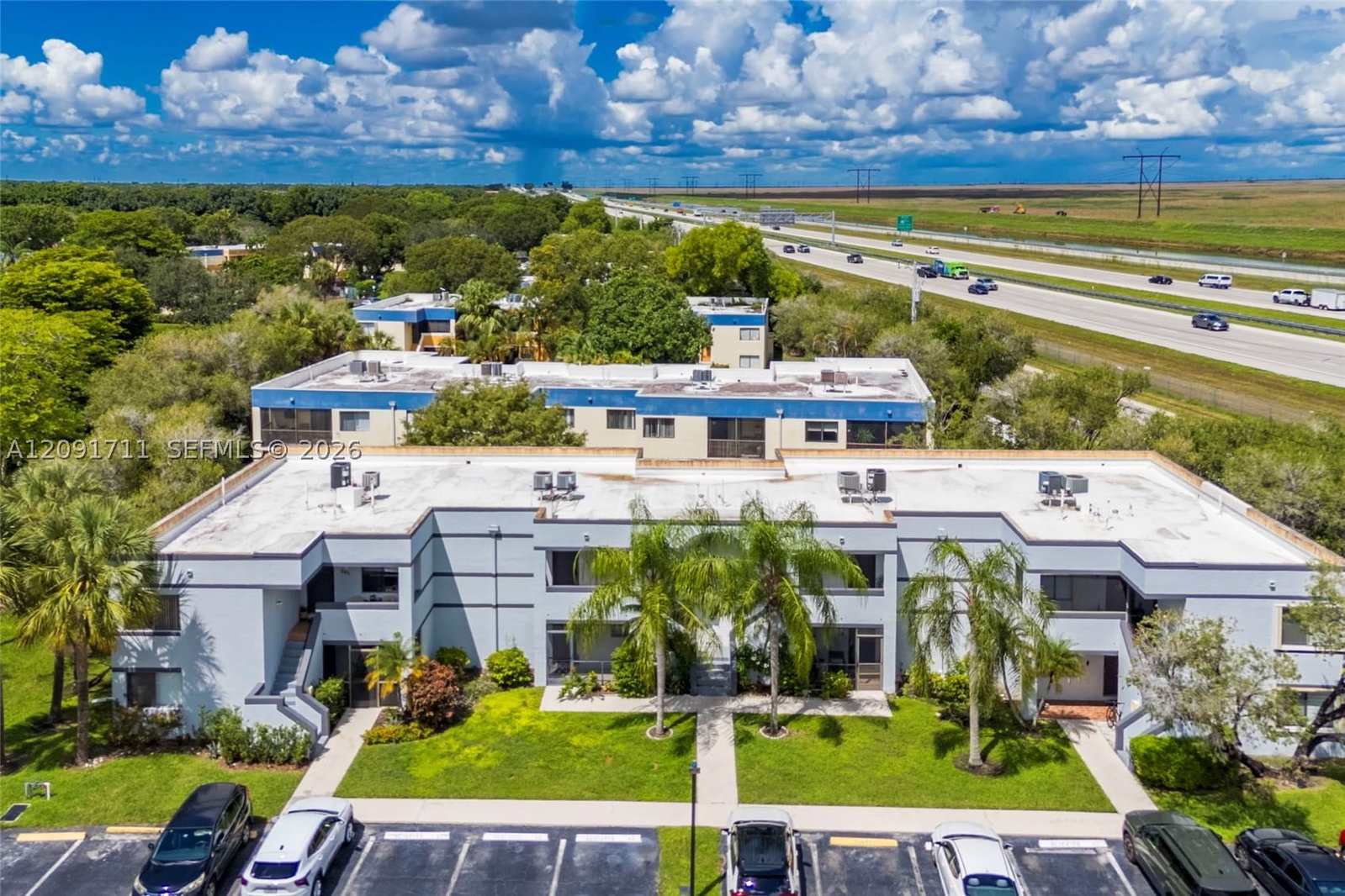 Real estate property located at 161 Lakeview Dr #202, Broward, Racquet Club Village Apar, Weston, FL