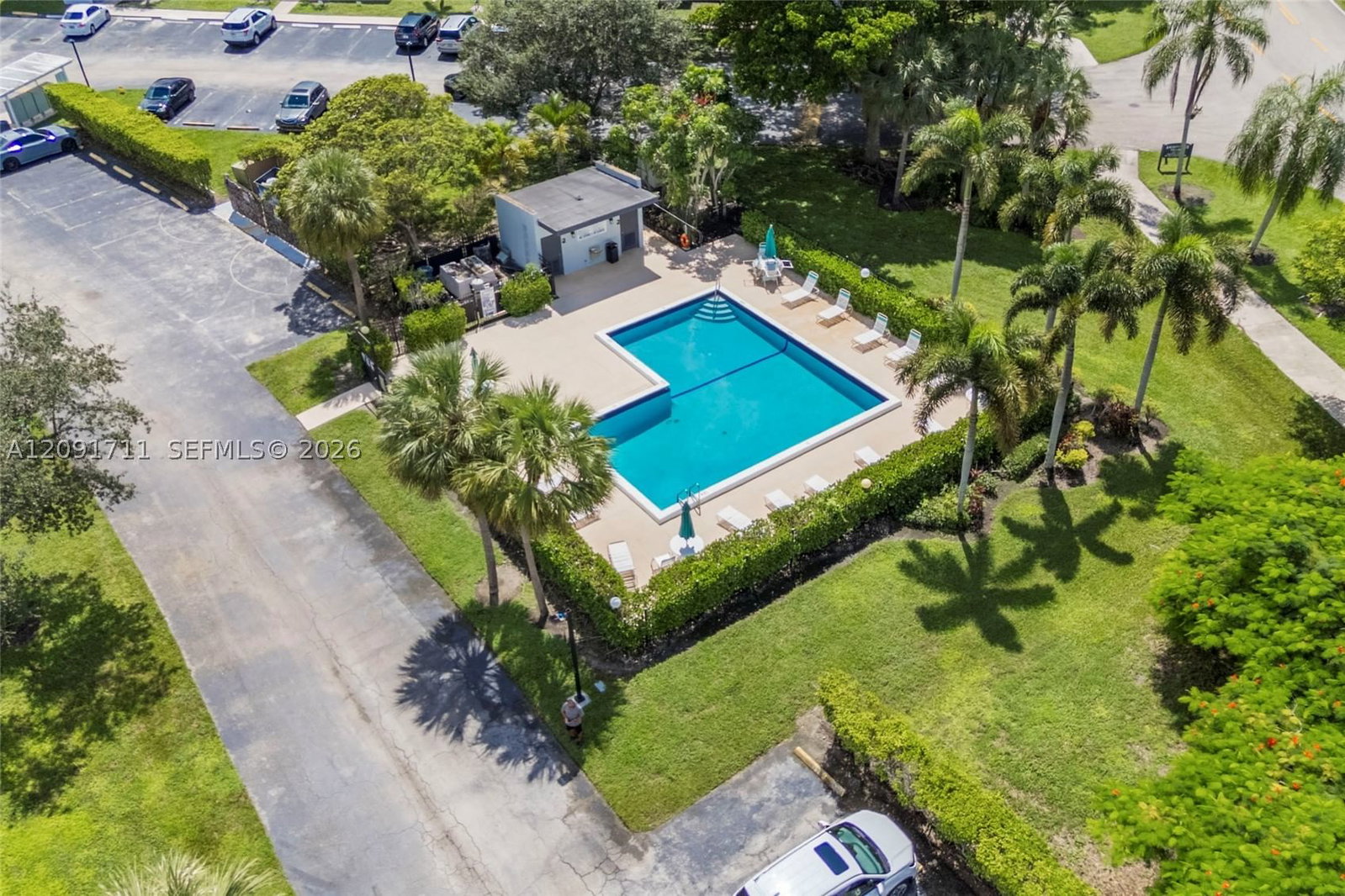 Real estate property located at 161 Lakeview Dr #202, Broward, Racquet Club Village Apar, Weston, FL