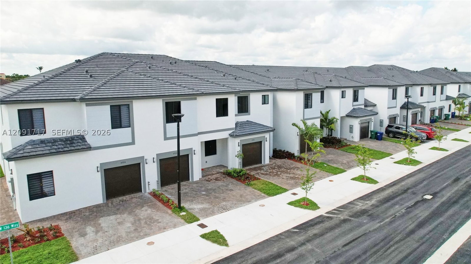 Real estate property located at 15720 136th Way, Miami-dade, Century Garden South, Miami, FL