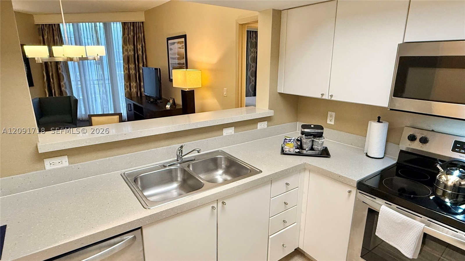 Real estate property located at 17375 Collins Ave #2607, Miami-dade, Ocean Point Beach Club Co, Sunny Isles Beach, FL