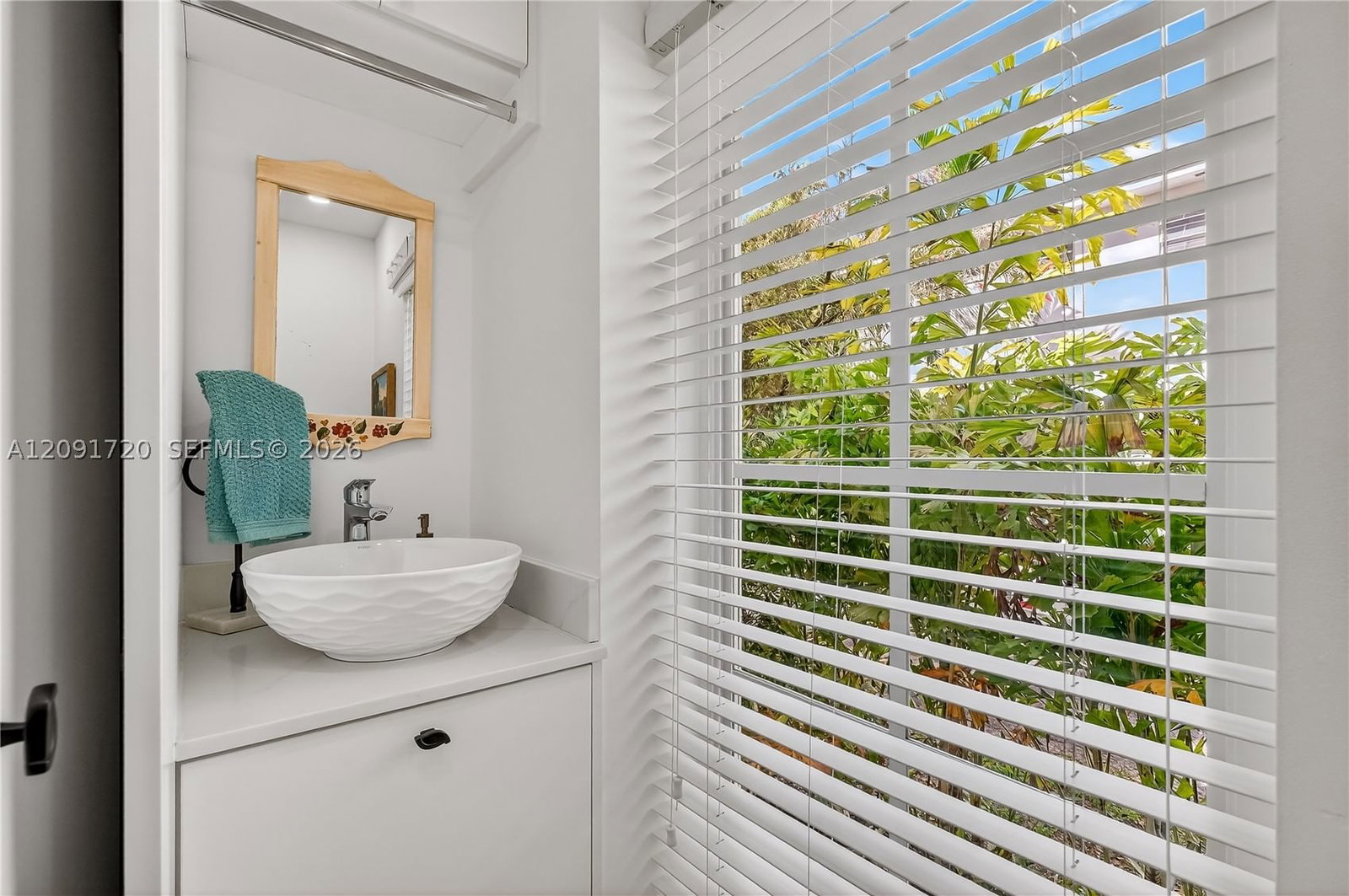 Real estate property located at 1109 Almeria Ave, Miami-dade, Coral Gables Sec A, Coral Gables, FL