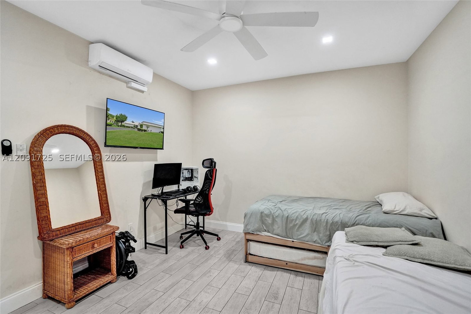 Real estate property located at 5704 Coco Palm Dr, Broward, Woodlands Sec Seven, Tamarac, FL