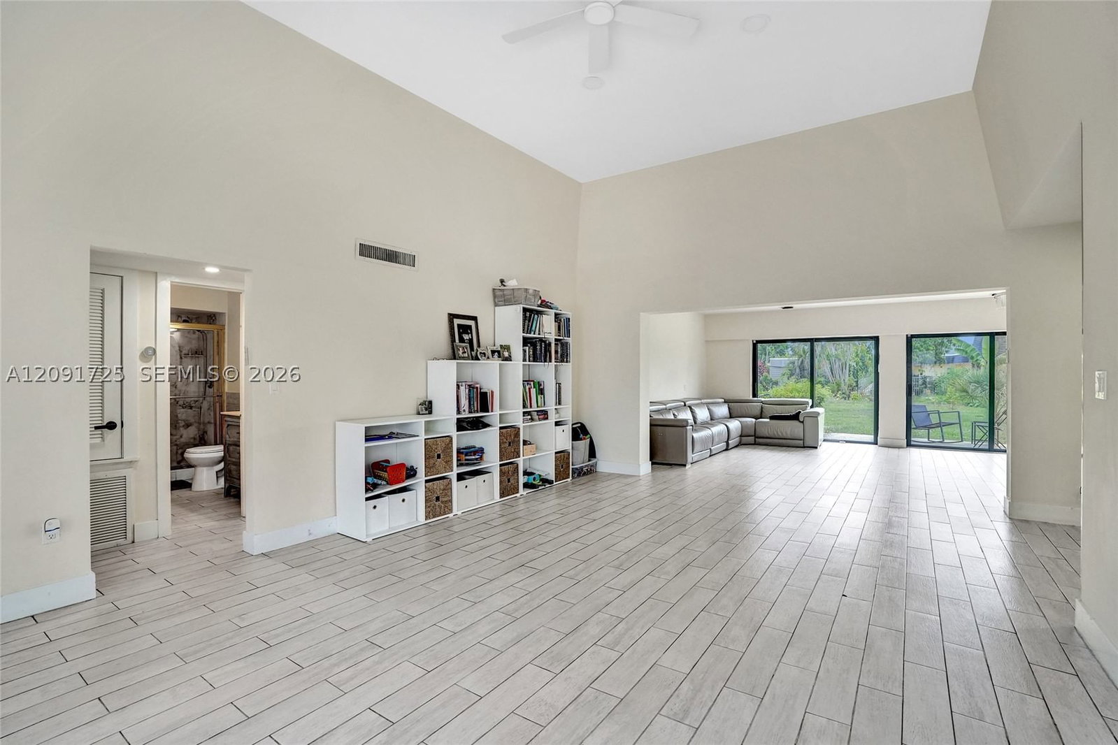 Real estate property located at 5704 Coco Palm Dr, Broward, Woodlands Sec Seven, Tamarac, FL