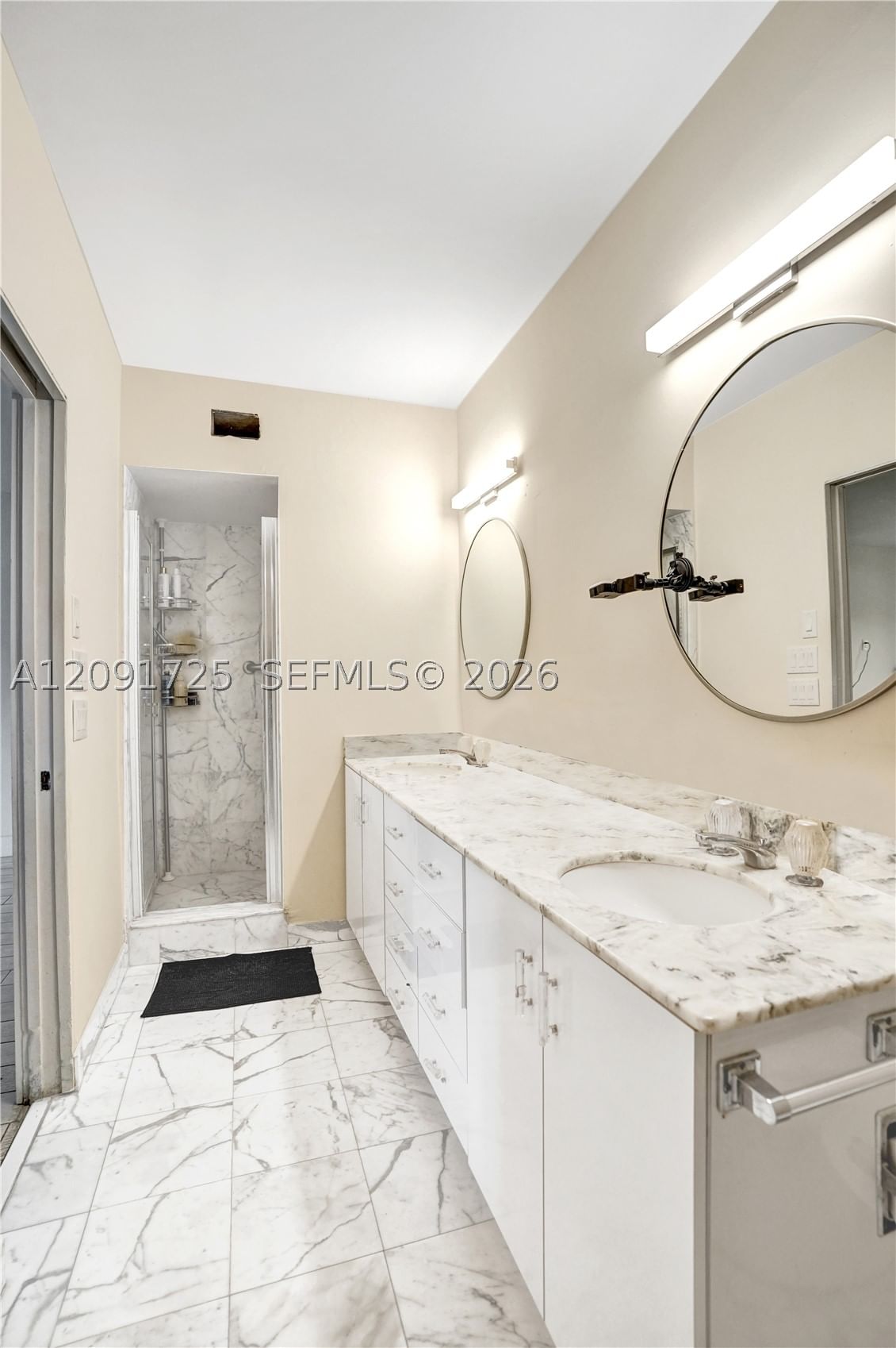 Real estate property located at 5704 Coco Palm Dr, Broward, Woodlands Sec Seven, Tamarac, FL
