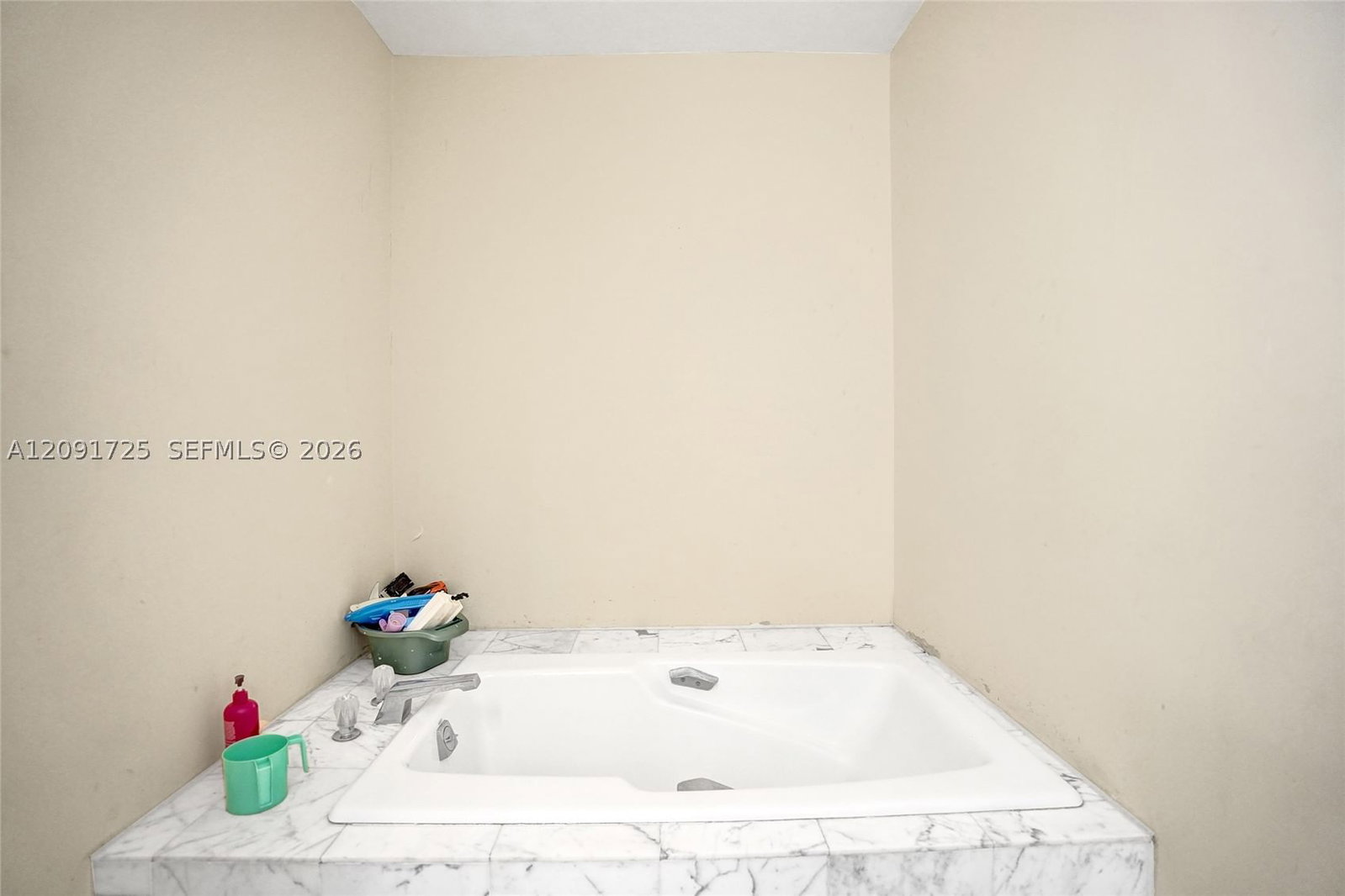 Real estate property located at 5704 Coco Palm Dr, Broward, Woodlands Sec Seven, Tamarac, FL