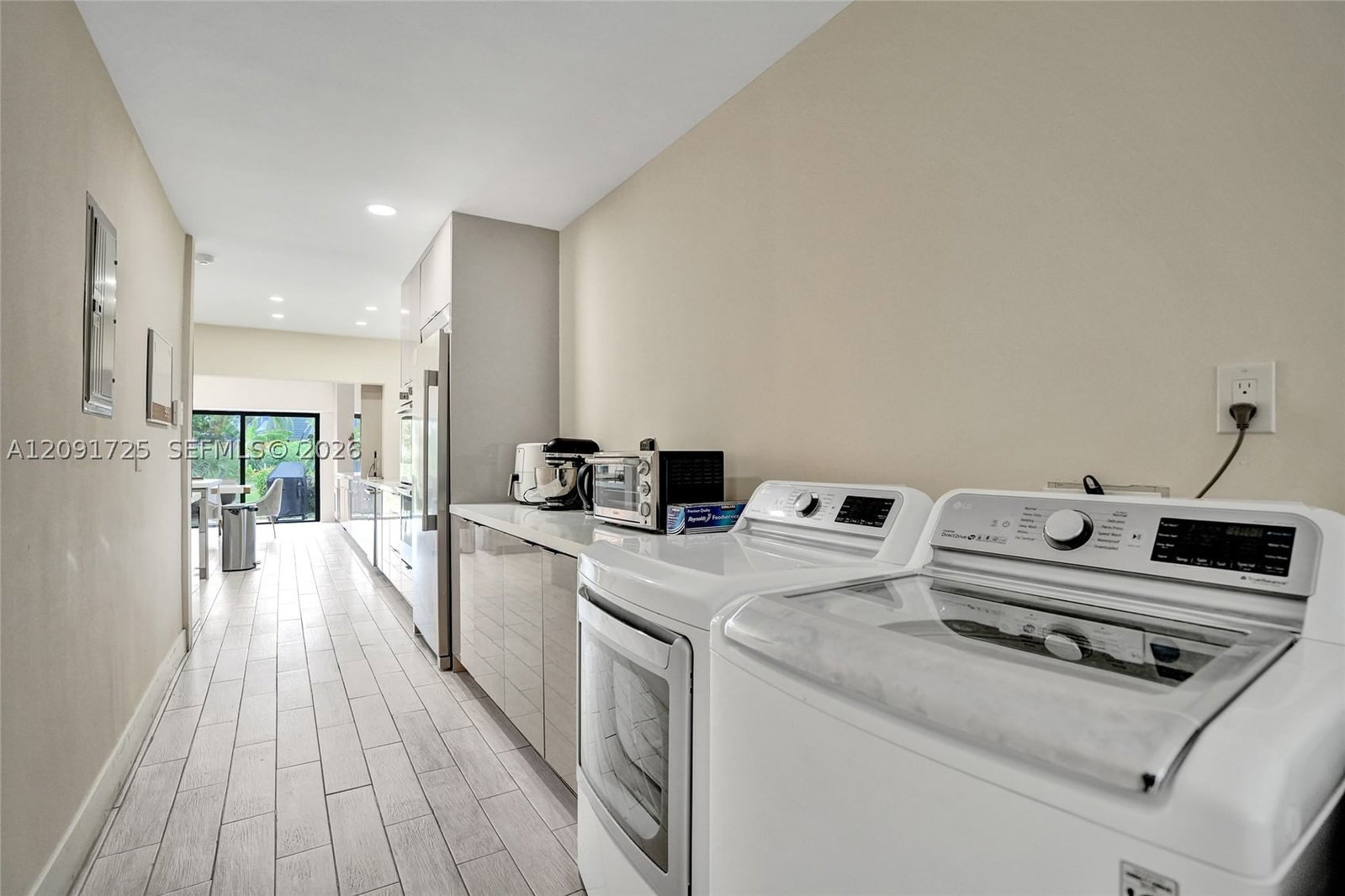 Real estate property located at 5704 Coco Palm Dr, Broward, Woodlands Sec Seven, Tamarac, FL