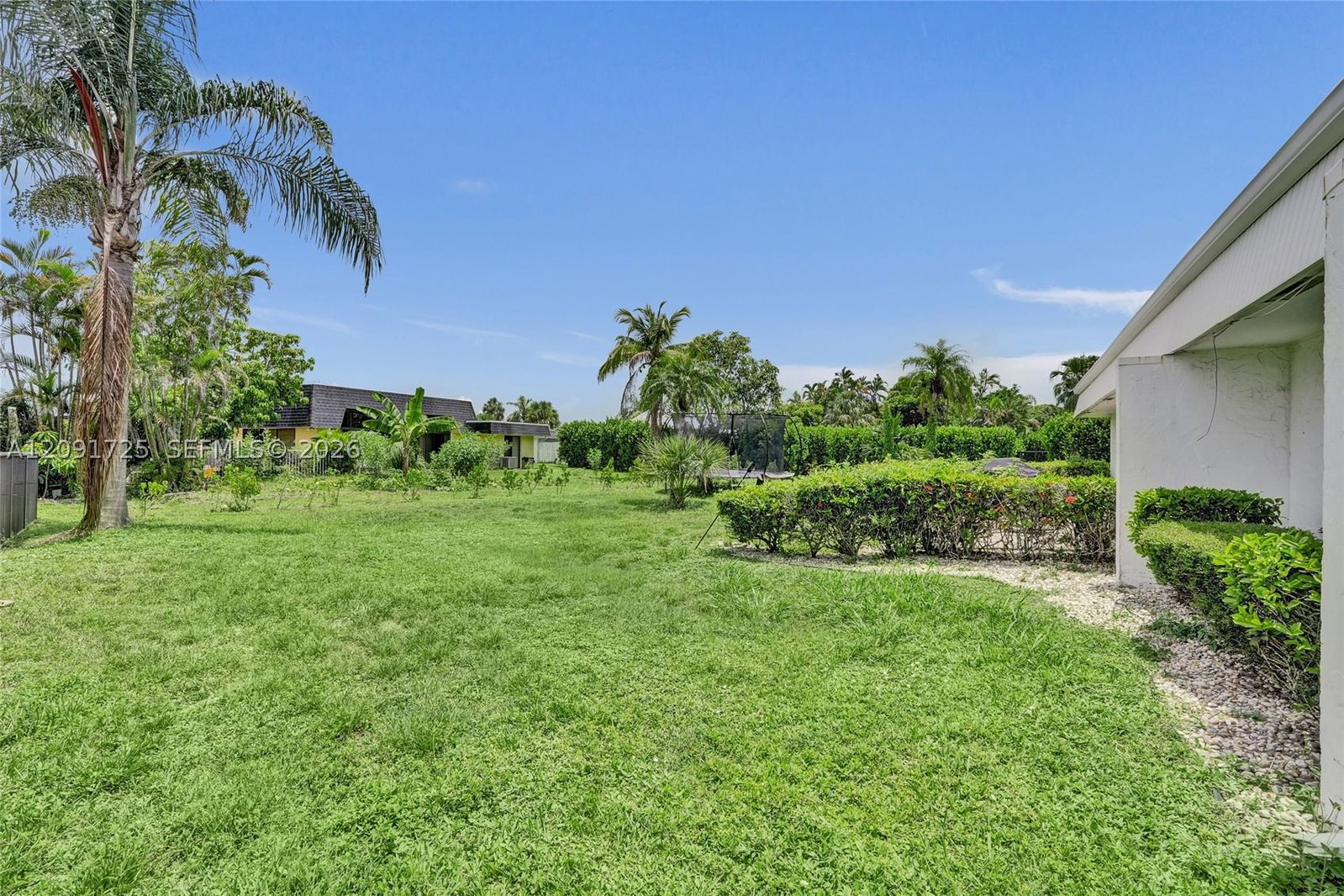 Real estate property located at 5704 Coco Palm Dr, Broward, Woodlands Sec Seven, Tamarac, FL