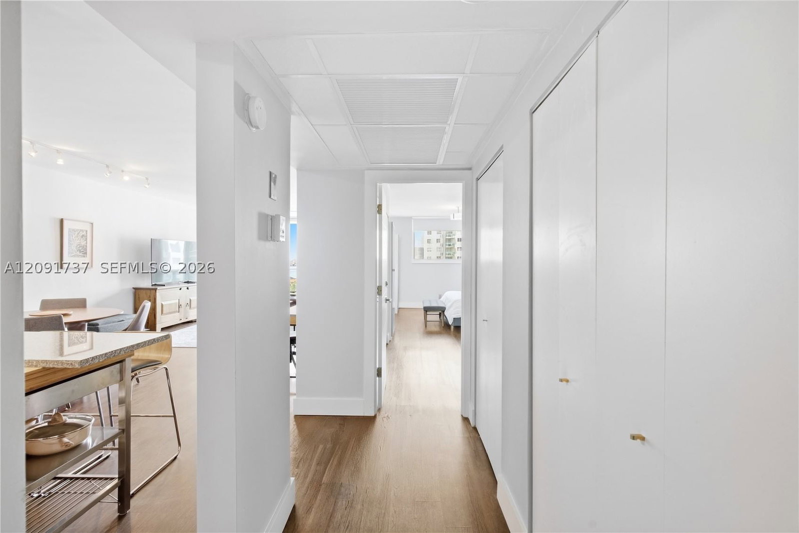 Real estate property located at 19380 Collins Ave #1219, Miami-dade, Oceanview Building B Cond, Sunny Isles Beach, FL