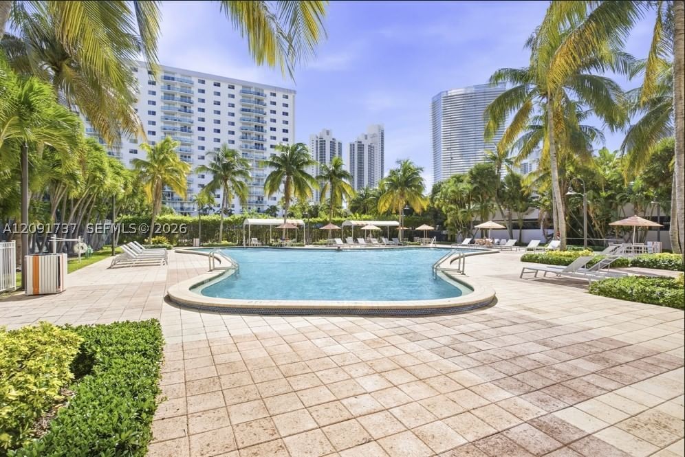 Real estate property located at 19380 Collins Ave #1219, Miami-dade, Oceanview Building B Cond, Sunny Isles Beach, FL