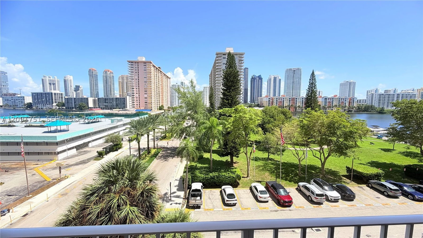 Real estate property located at 290 174th St #611, Miami-dade, Winston Towers 700 Condo, Sunny Isles Beach, FL